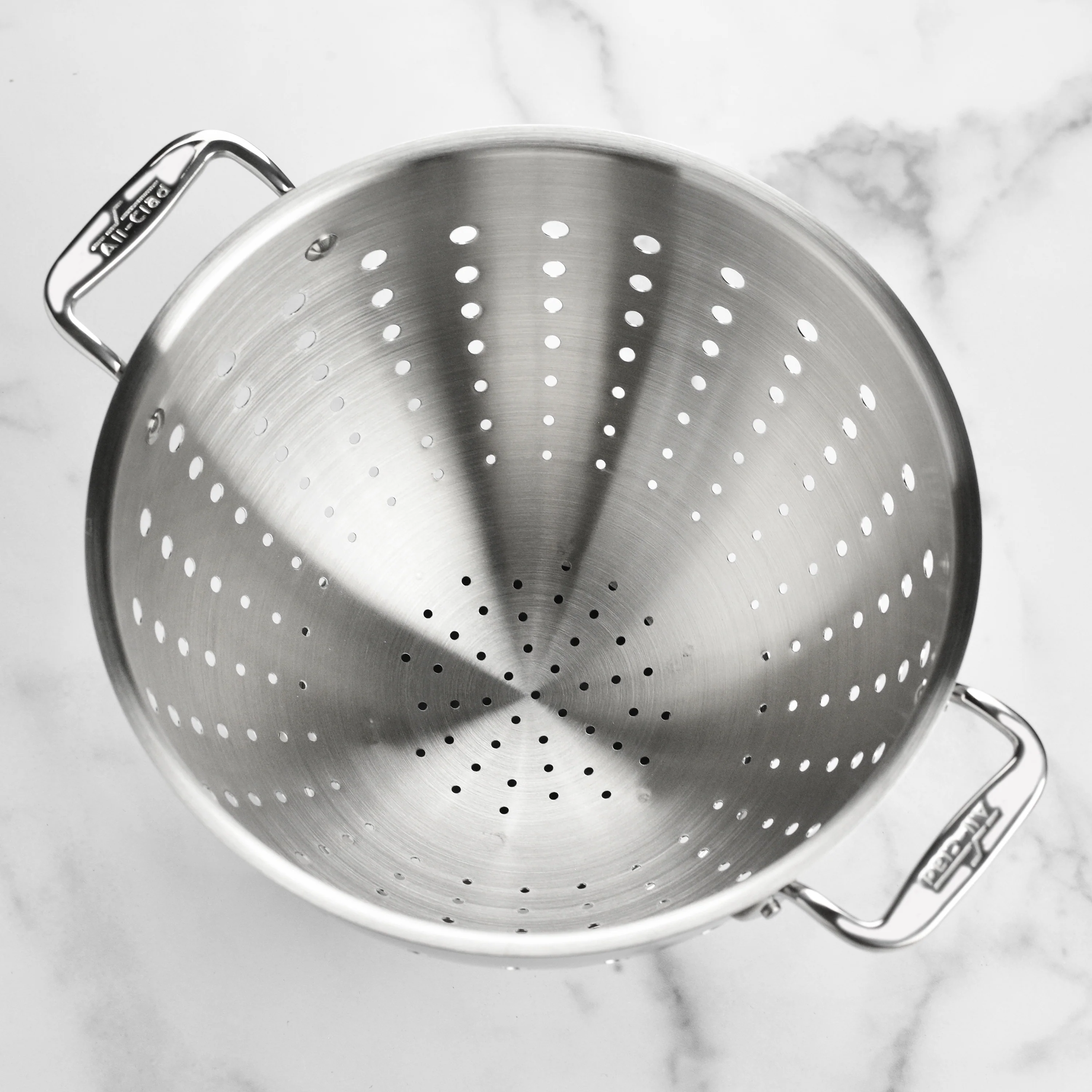 All-Clad 5-quart Colander - Image 4