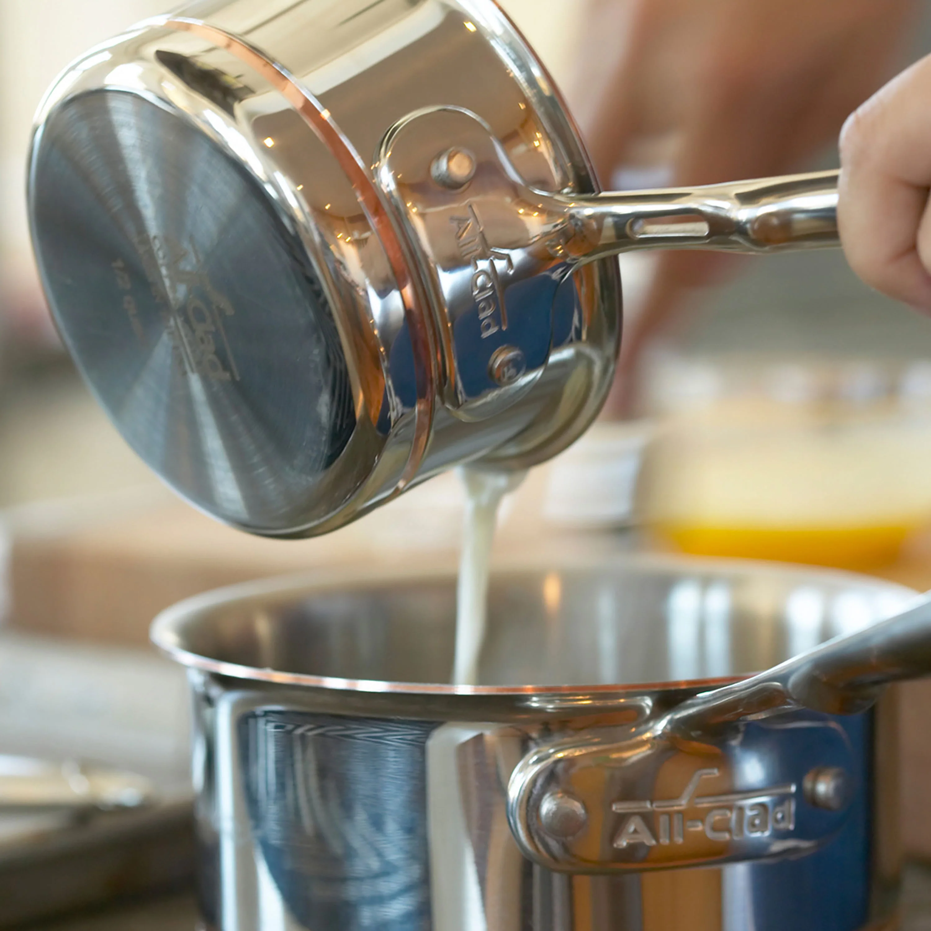All-Clad Copper Core 3-quart Saucepan - Image 6