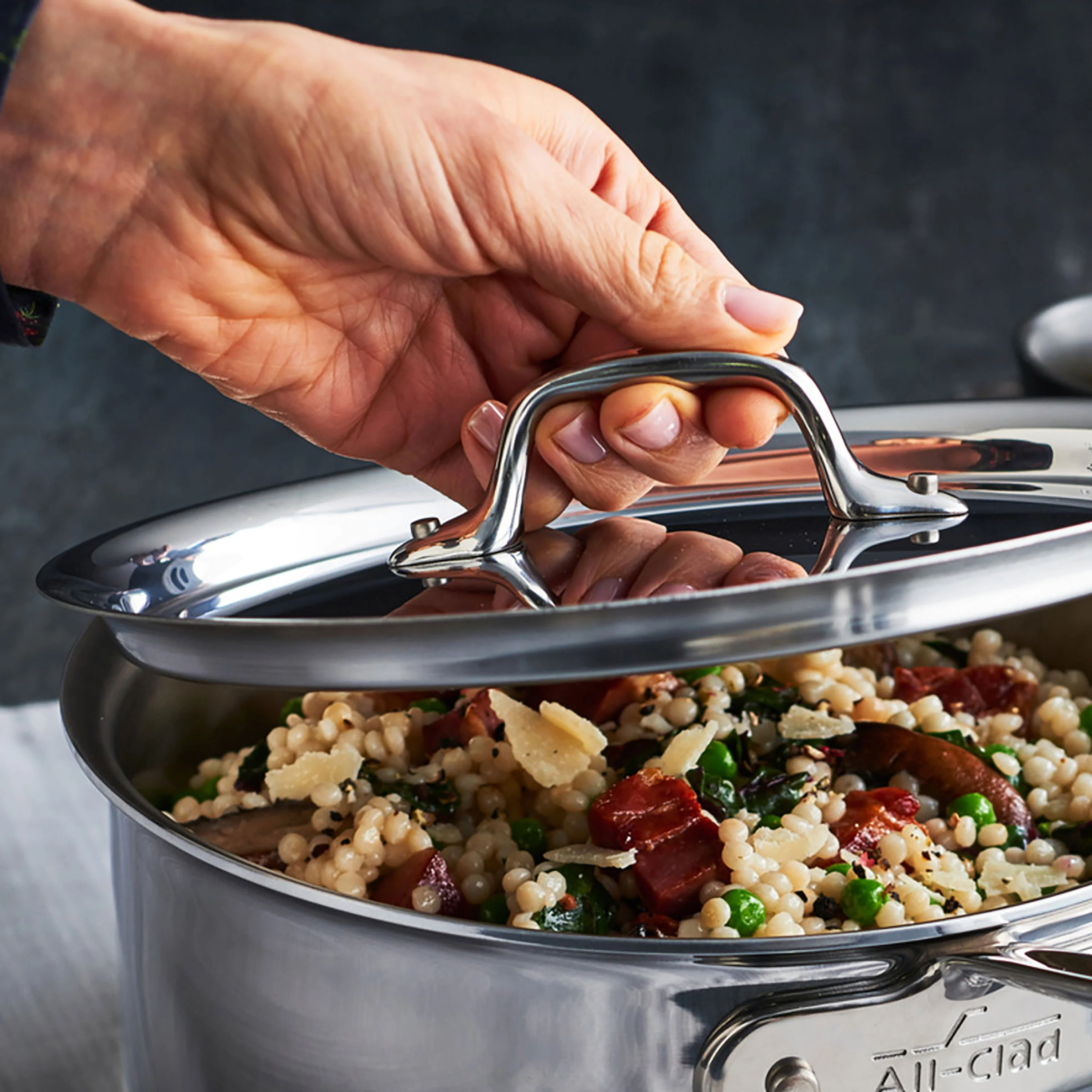 All-Clad d3 Stainless 2-quart Saucepan - Image 7