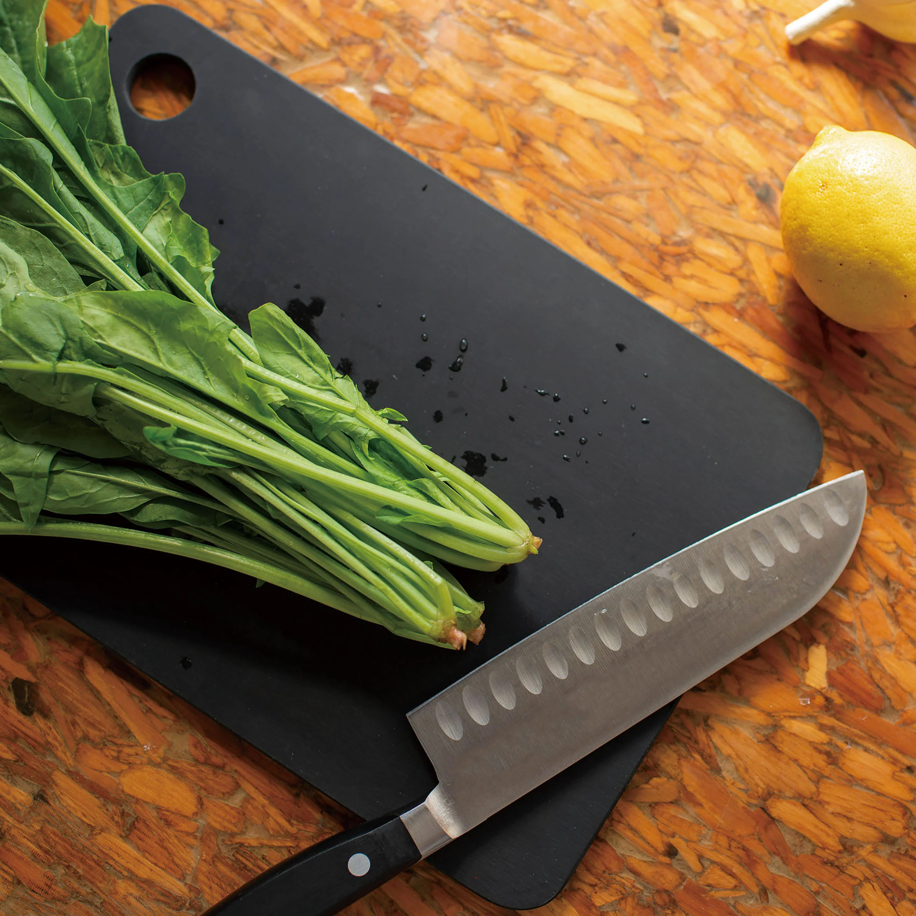 Asahi Black Rubber Cutting Board, 14.5 x 9.5" - Image 3
