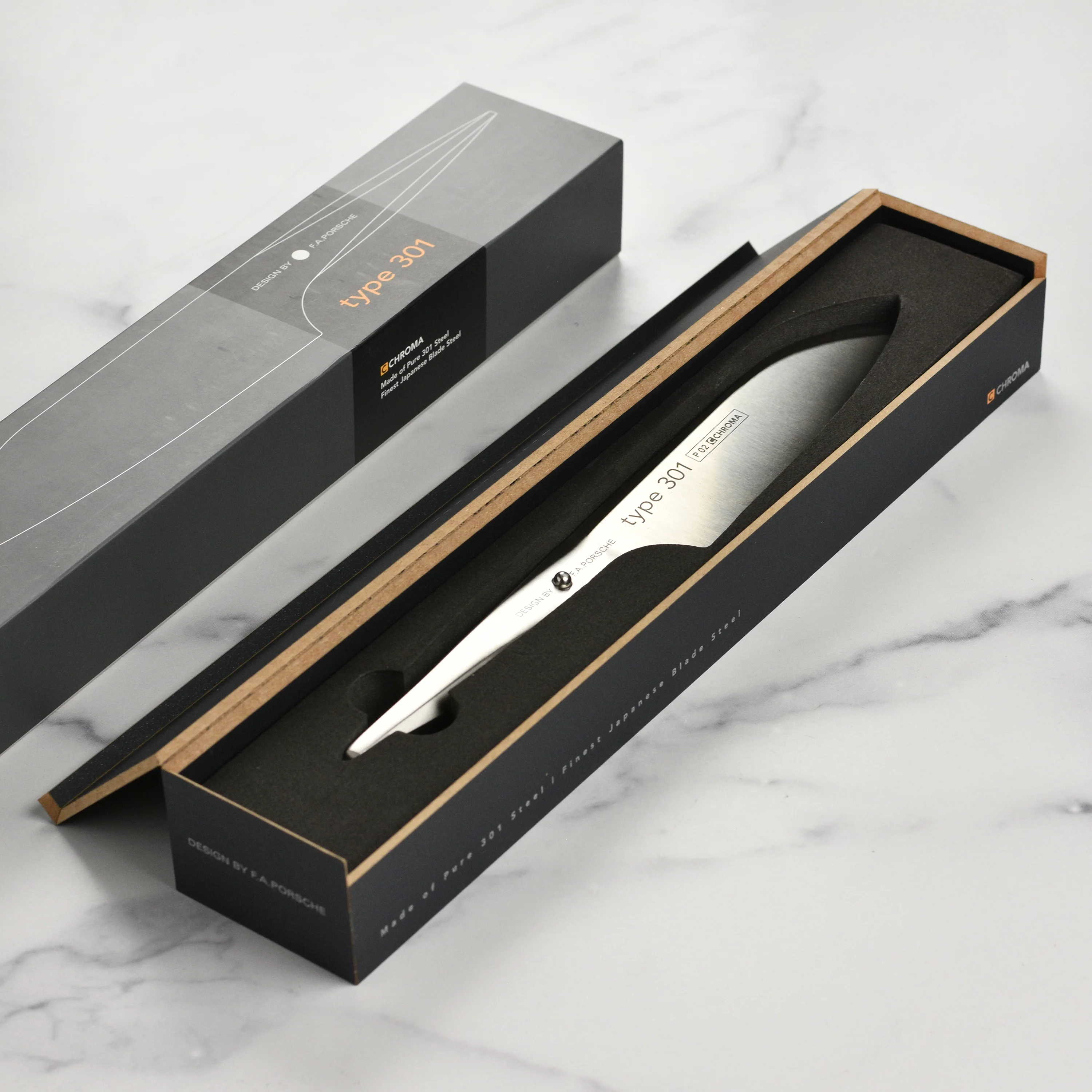 Chroma Type 301 7.25" Santoku Knife - Image 5