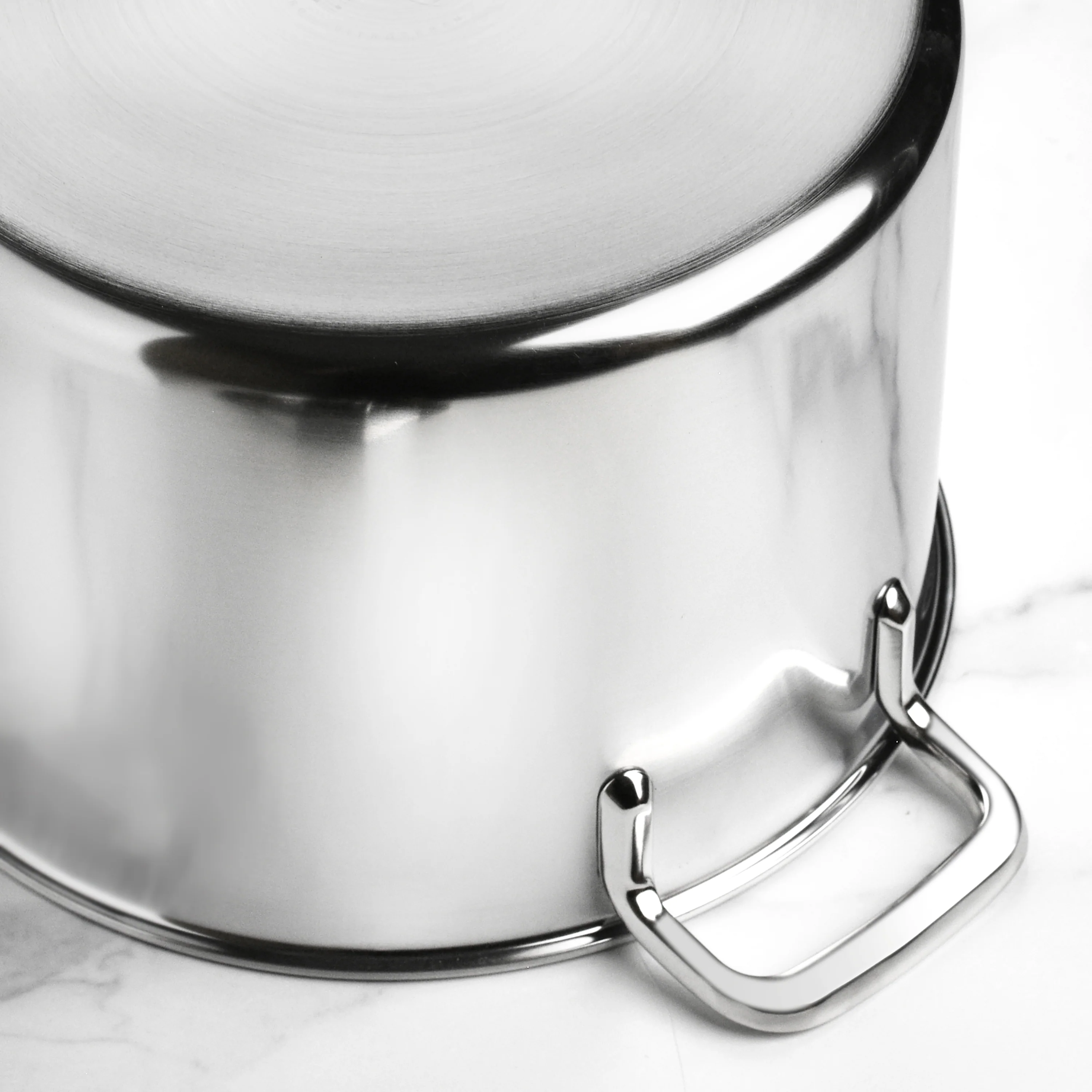 Demeyere 5-Plus 8.5-quart Stainless Steel Stock Pot - Image 4