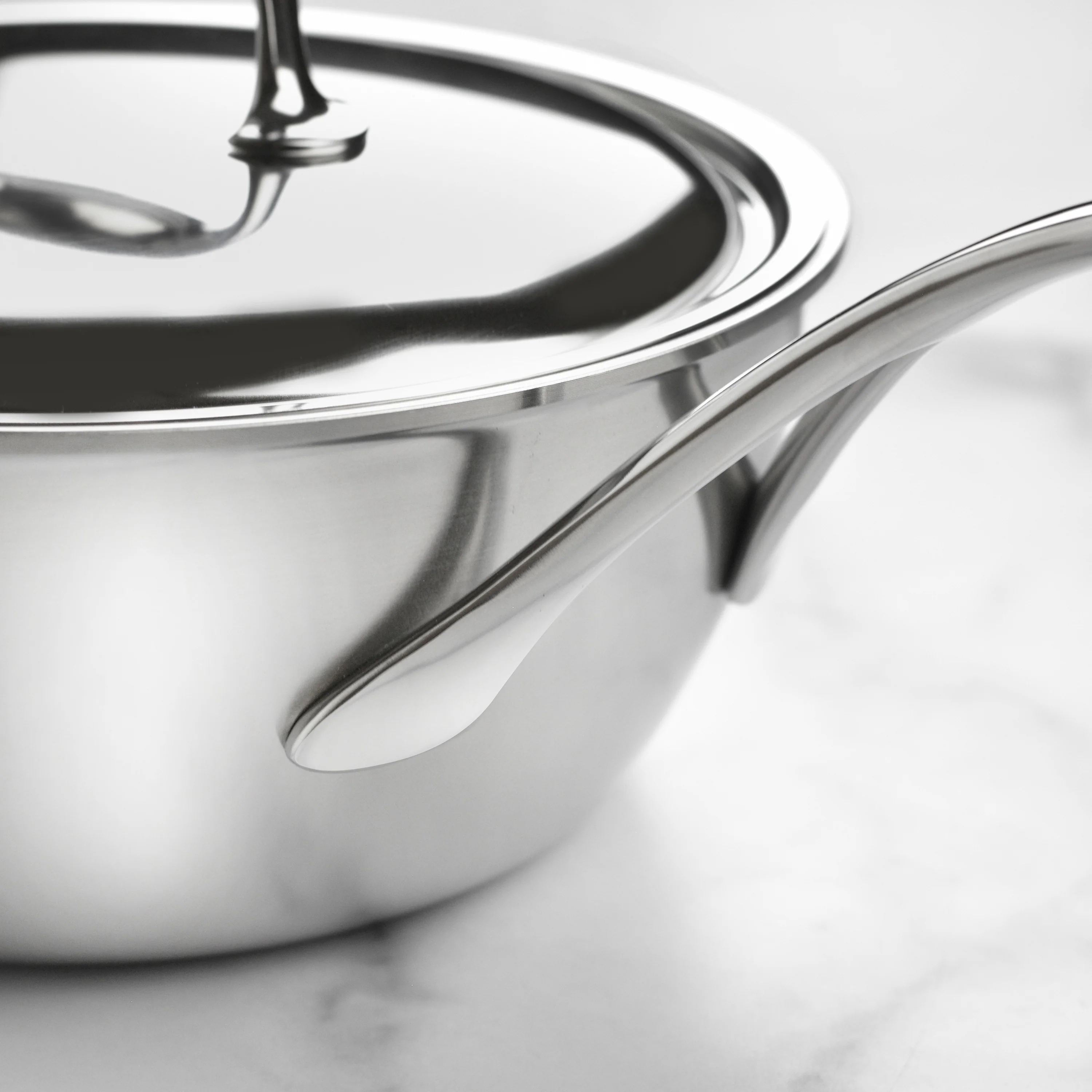 Demeyere Atlantis 2.1-quart Stainless Steel Saucier - Image 6