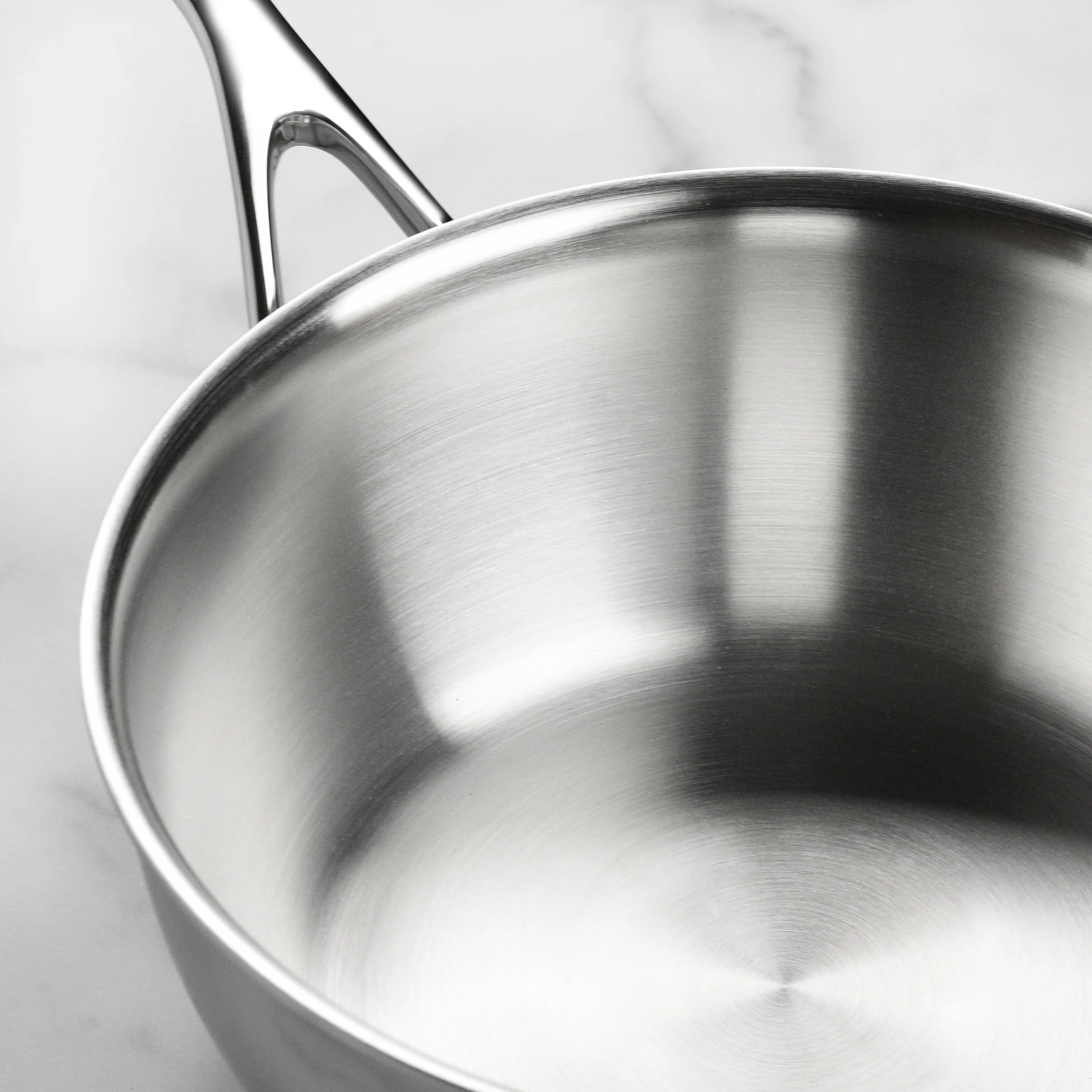 Demeyere Atlantis 3.5-quart Stainless Steel Saucier - Image 8