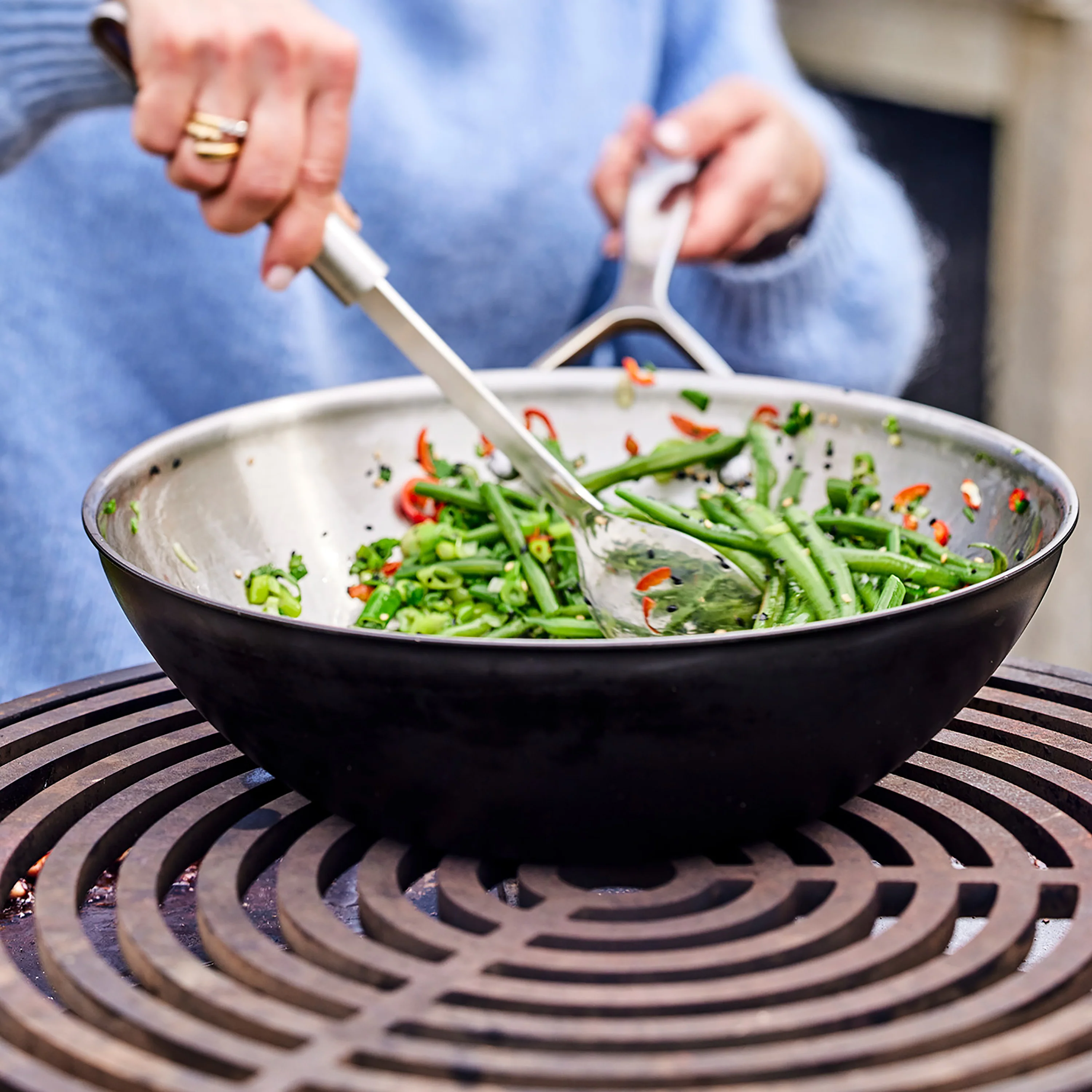 Demeyere Black 3.2-quart Flat Bottom Wok - Image 7