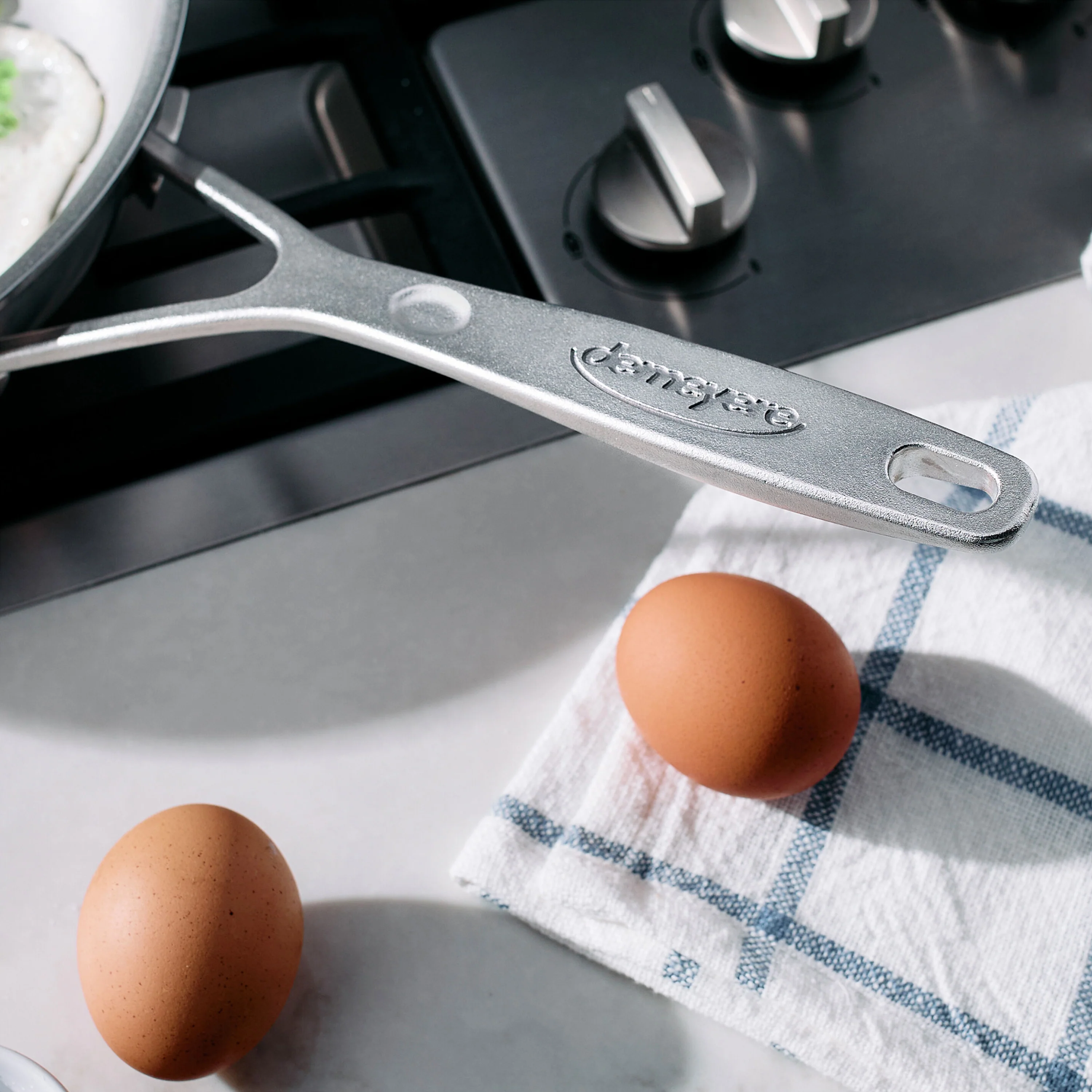 Demeyere Industry5 9.5" Nanotouch Fry Pan - Image 7