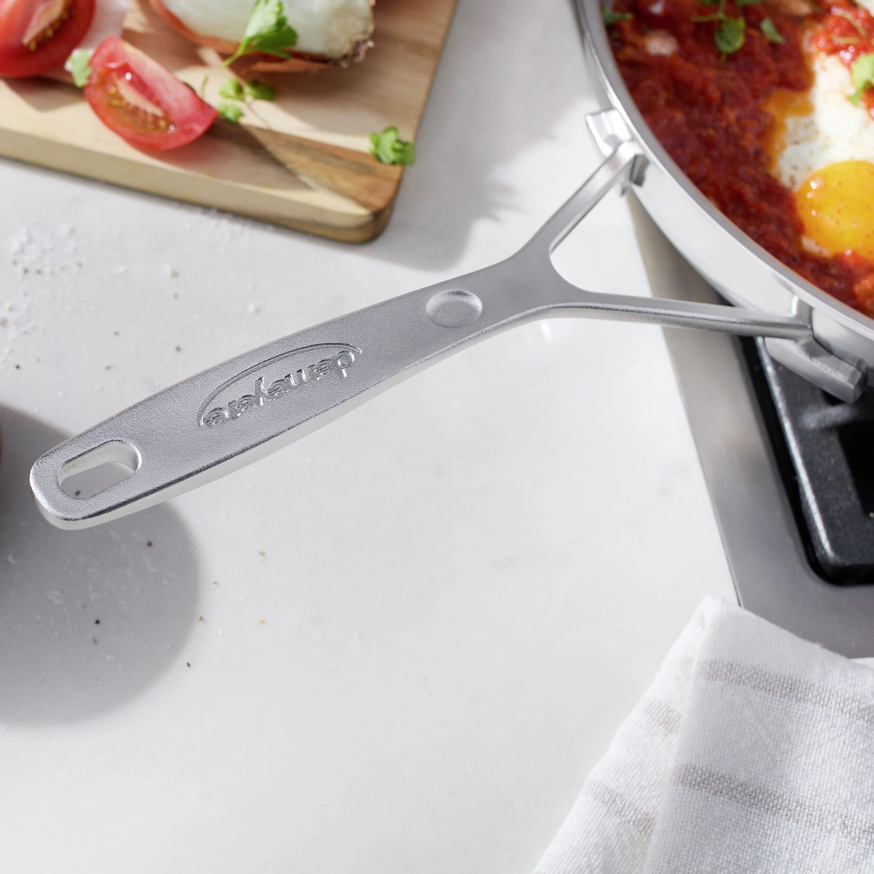 Demeyere Industry5 11" Nanotouch Fry Pan - Image 6