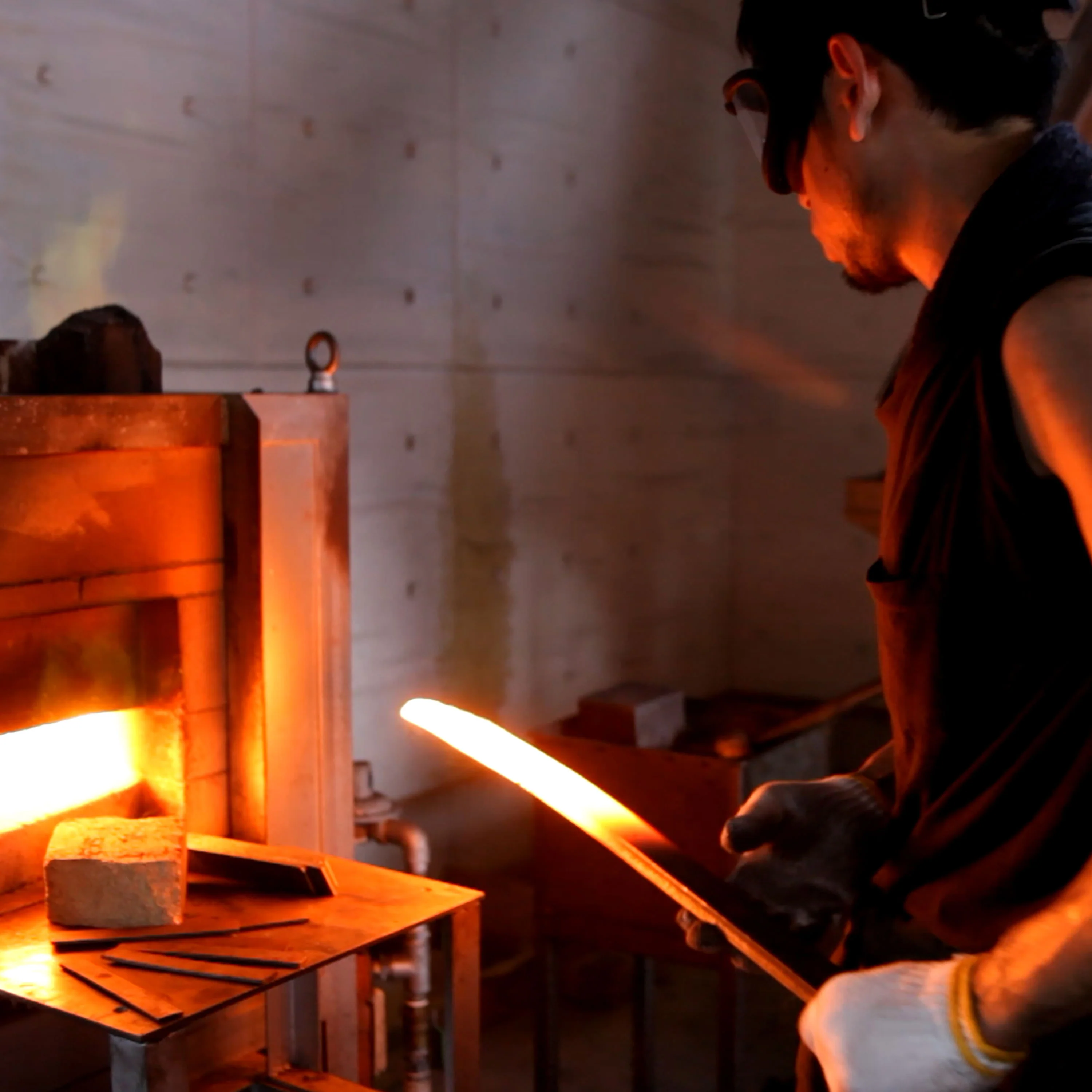 Enso Hand-Forged Aogami Super 8.25" Gyuto with Saya - Image 3