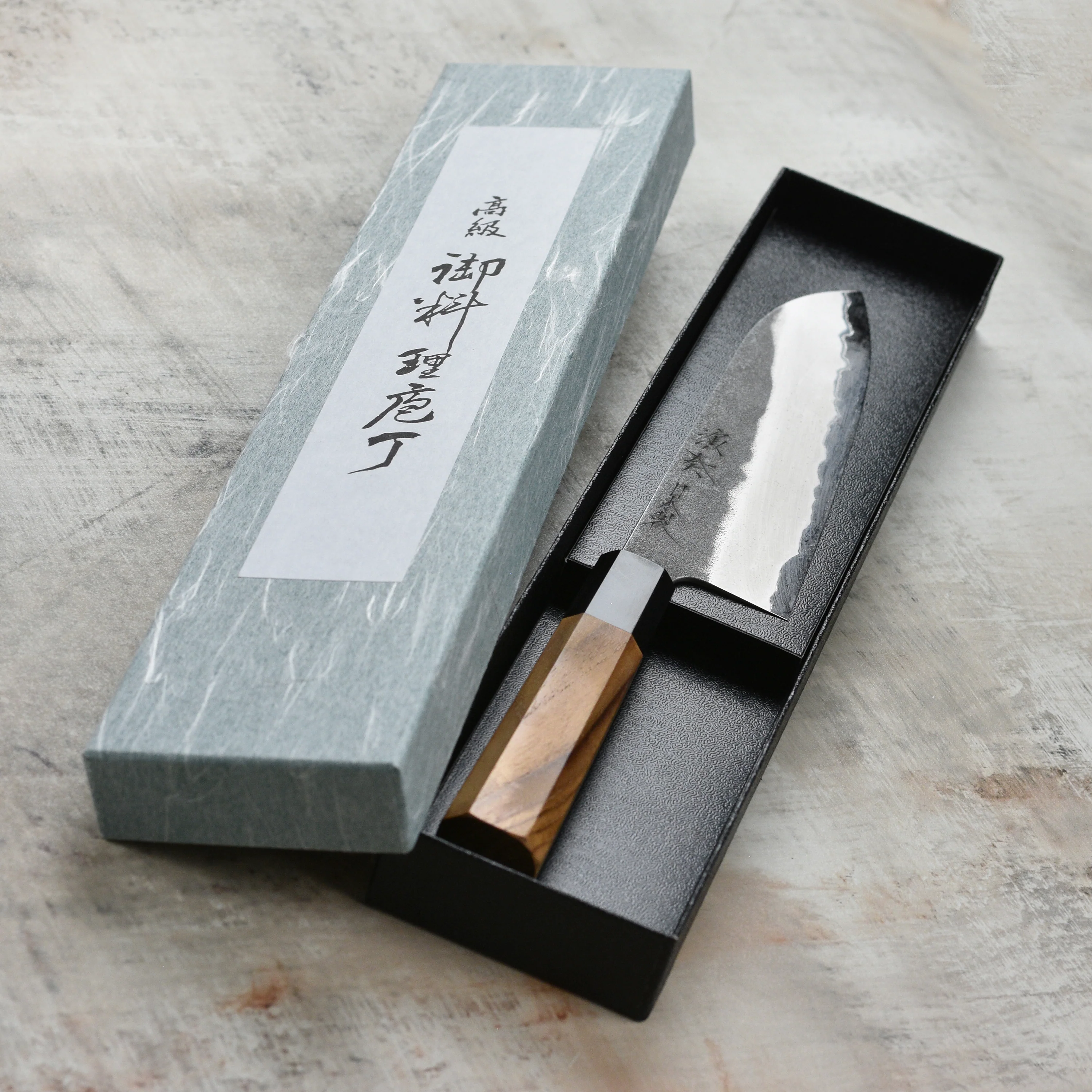 Enso Hand-Forged Aogami Super 6.7" Santoku with Saya - Image 3