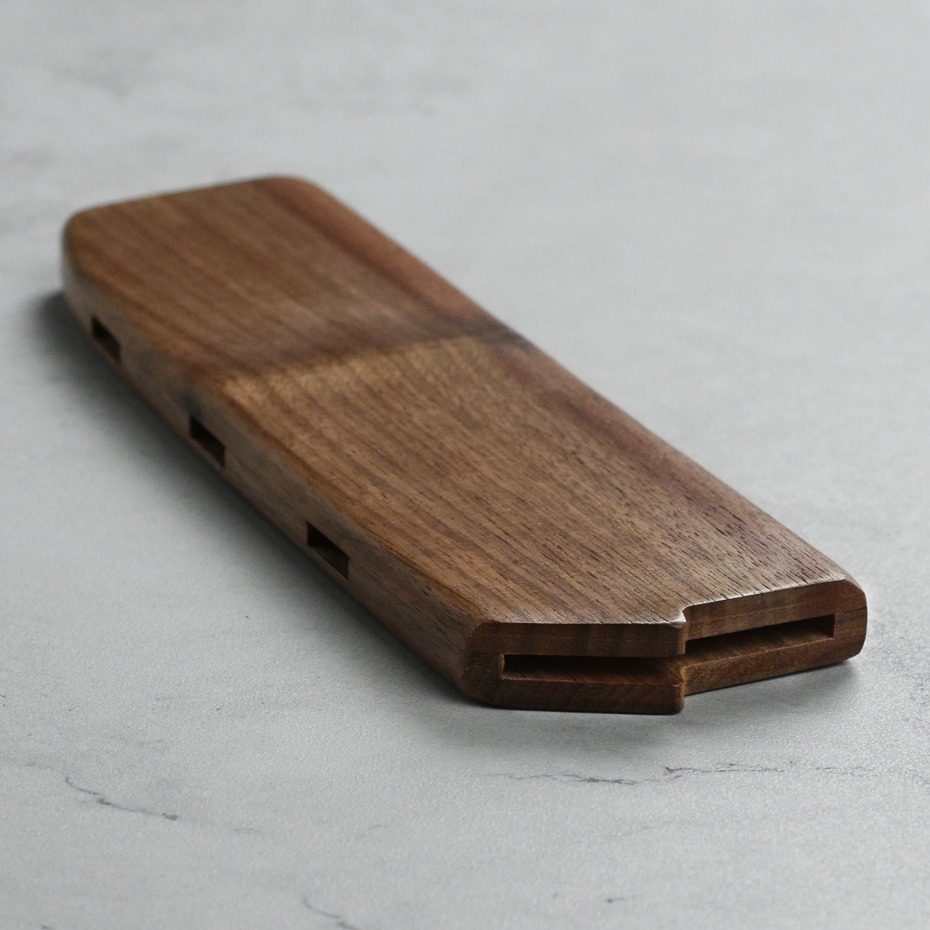 Enso Walnut Magnetic Sheath for 6.5" Nakiri Knife - Image 3
