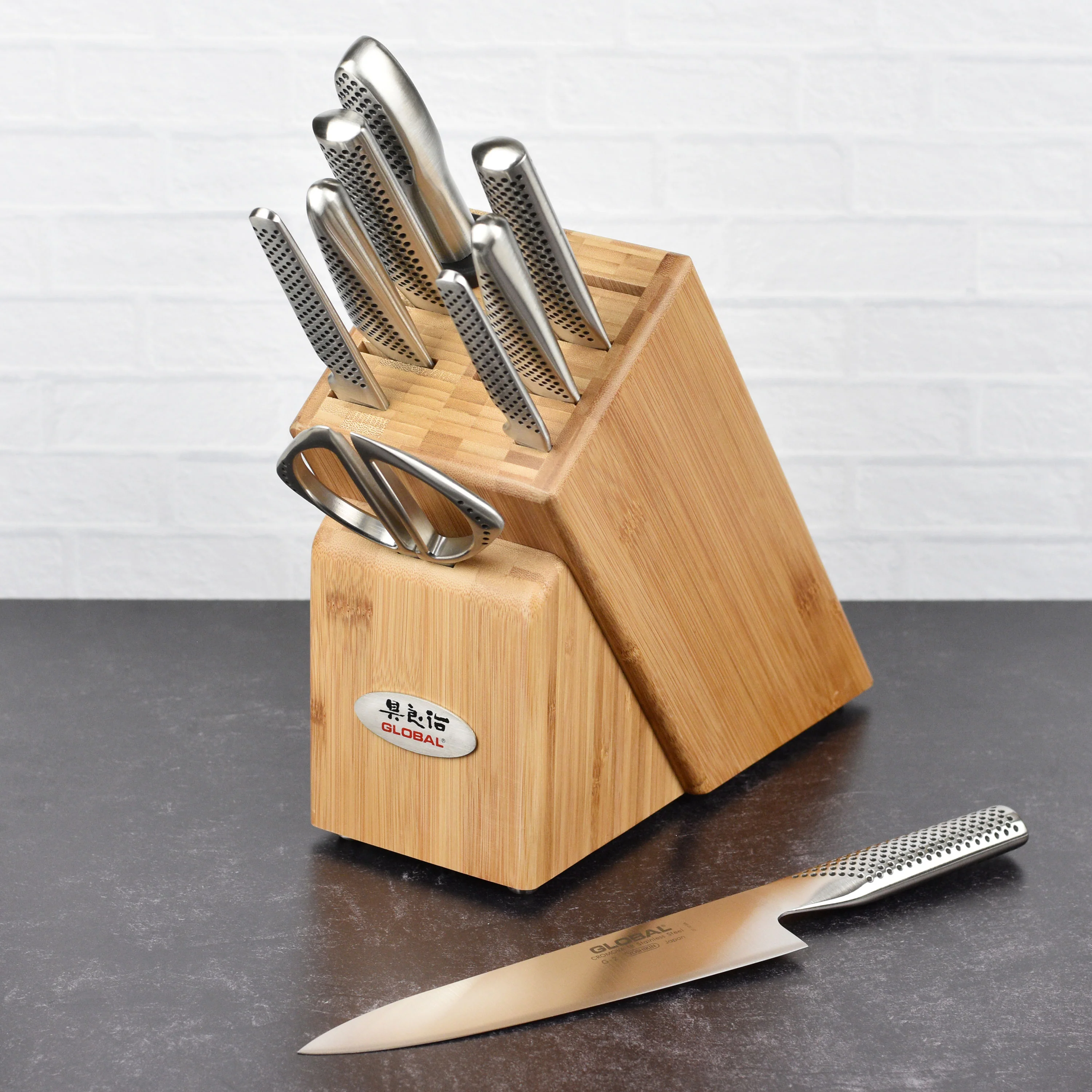 Global 2 Piece Hollow Edge Chef's Knife Set - Image 7