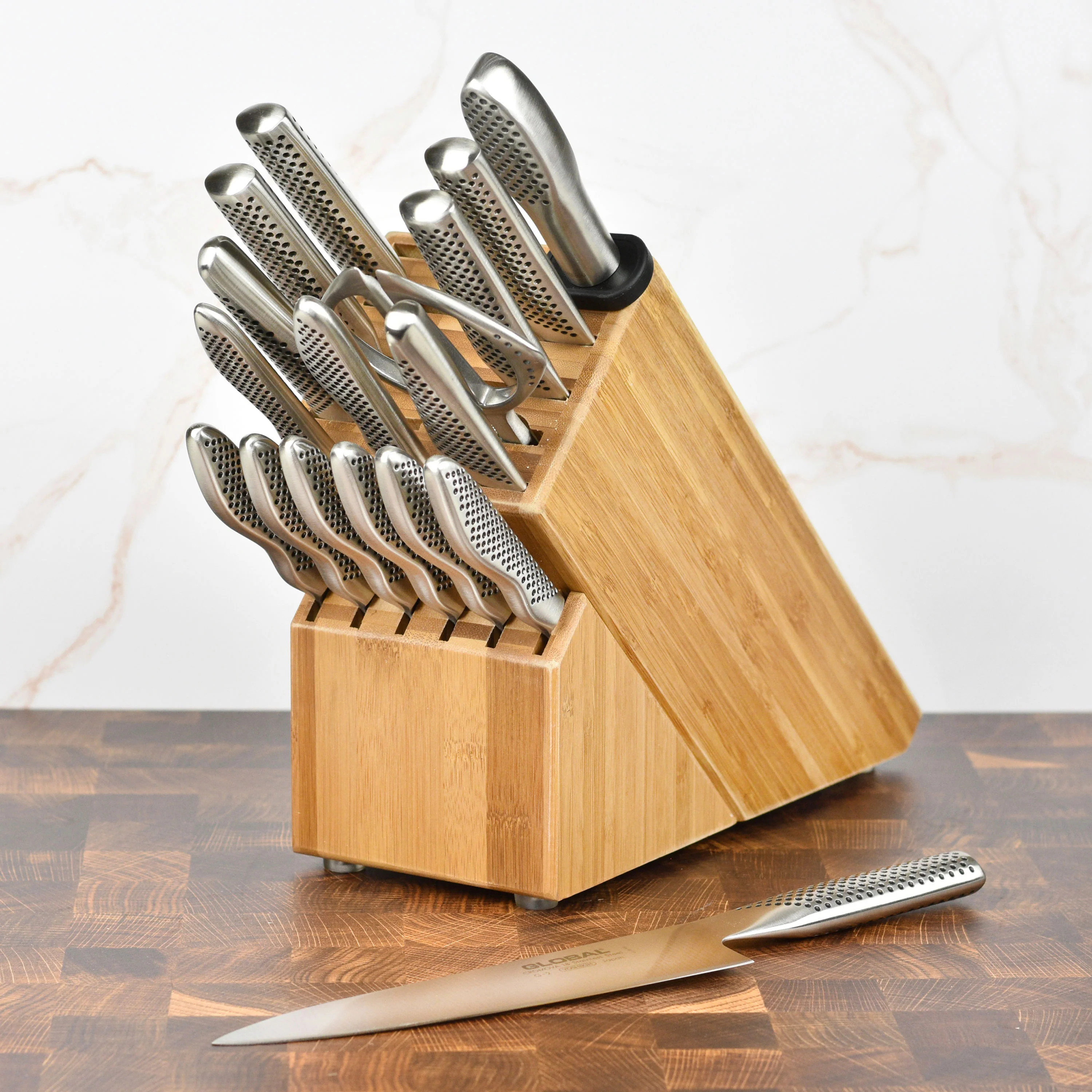 Global 6" Heavyweight Boning Knife - Image 7