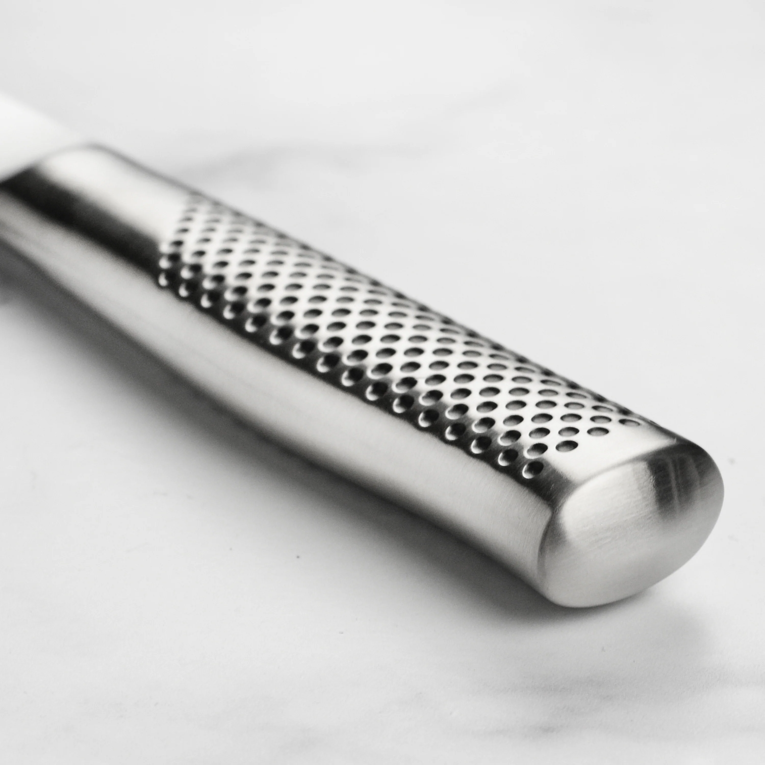 Global 8.25" Heavyweight Chef's Knife - Image 2