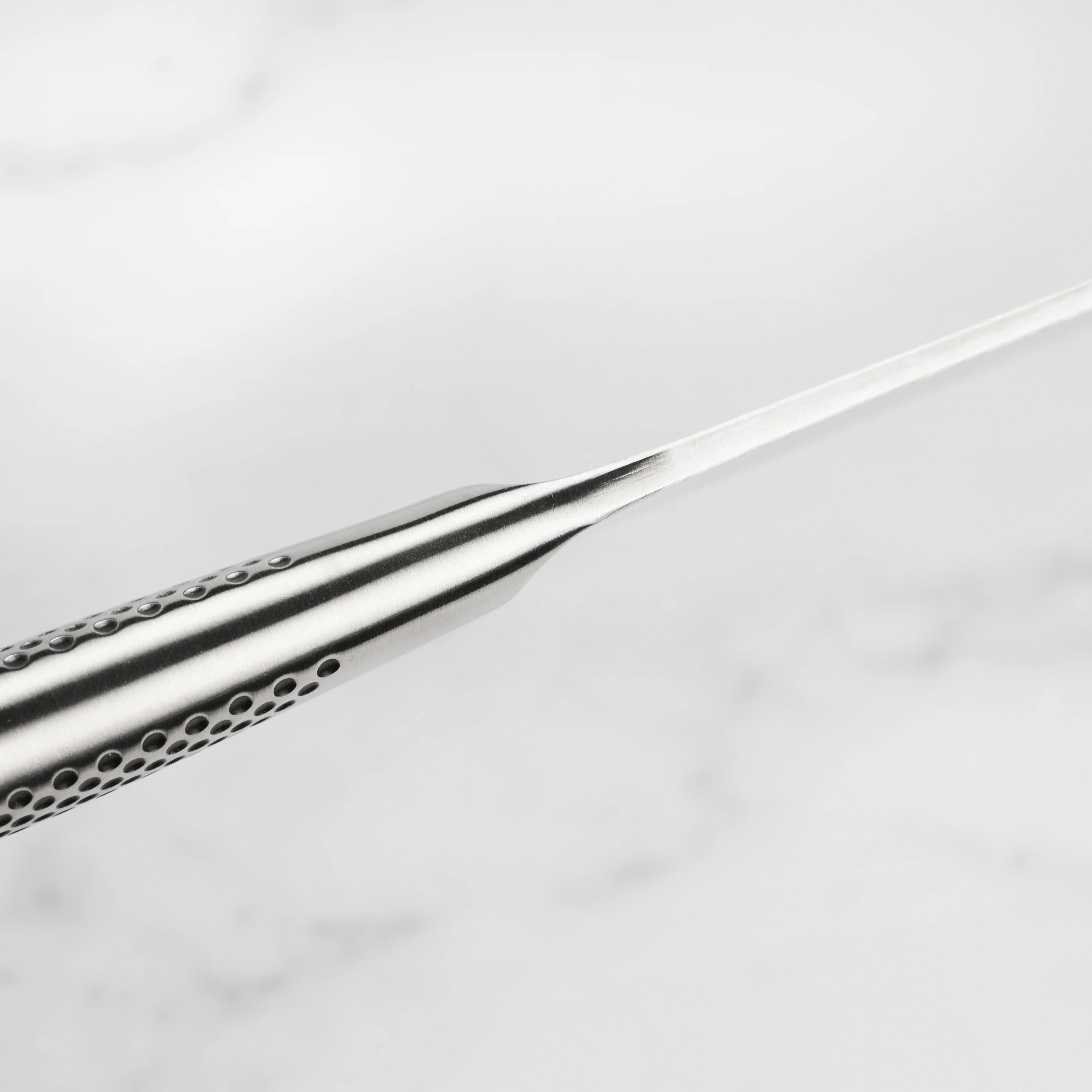 Global 8.25" Heavyweight Chef's Knife - Image 3