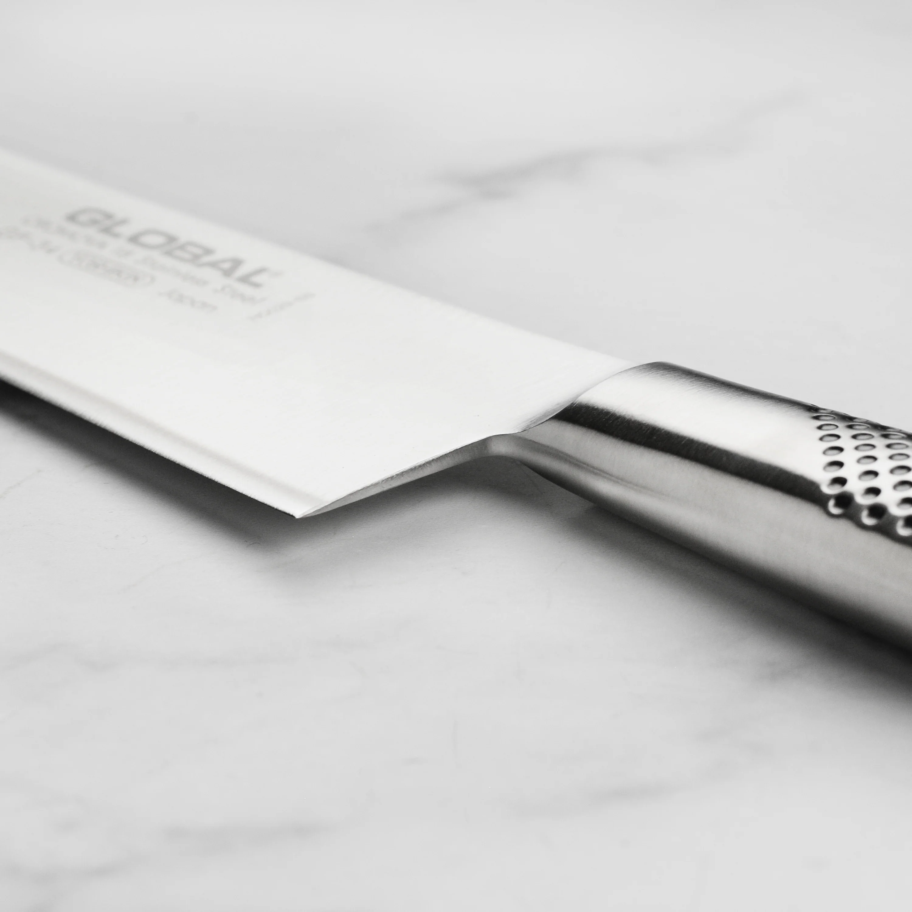 Global 10.5" Heavyweight Chef's Knife - Image 7
