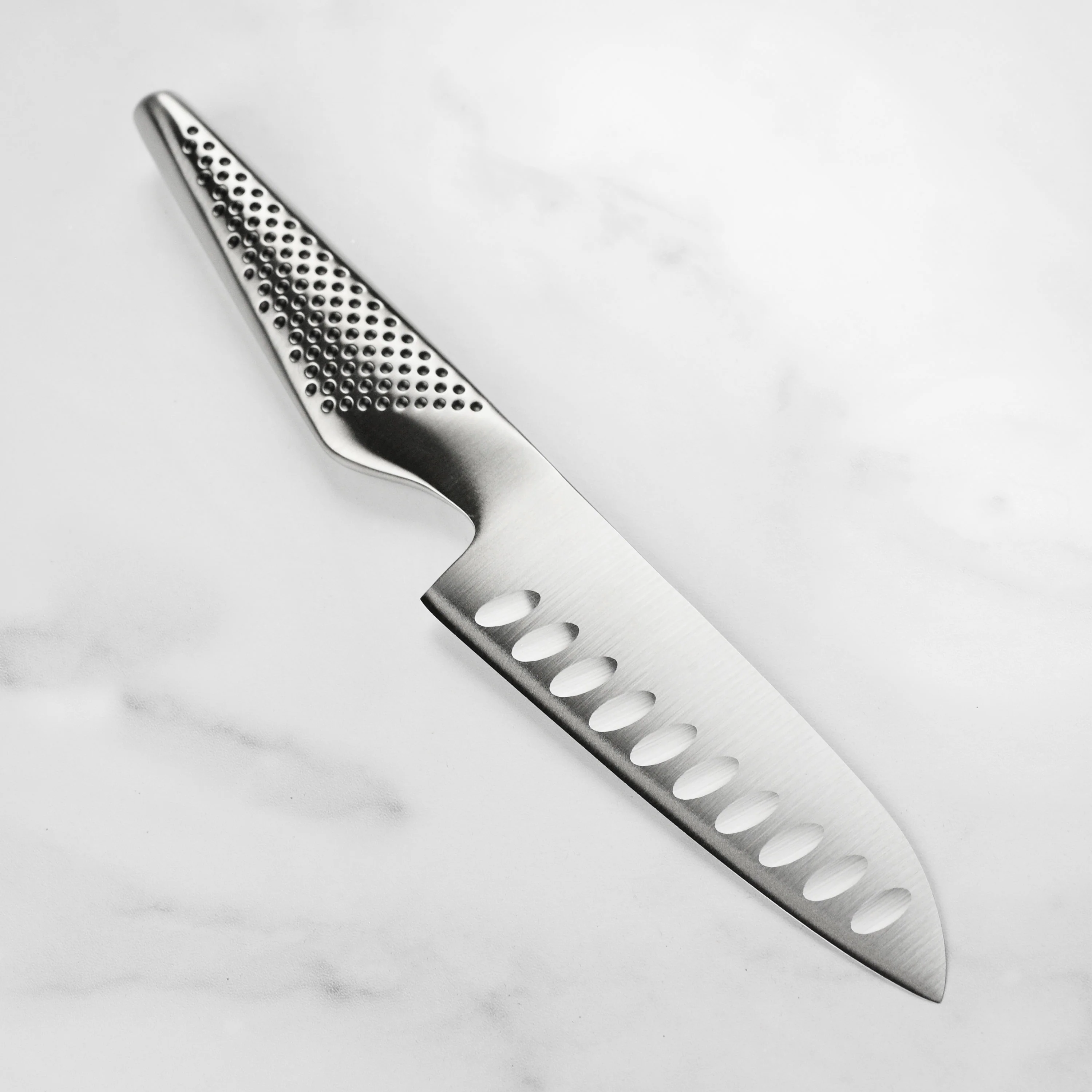 Global 5" Hollow Edge Santoku Knife - Image 6
