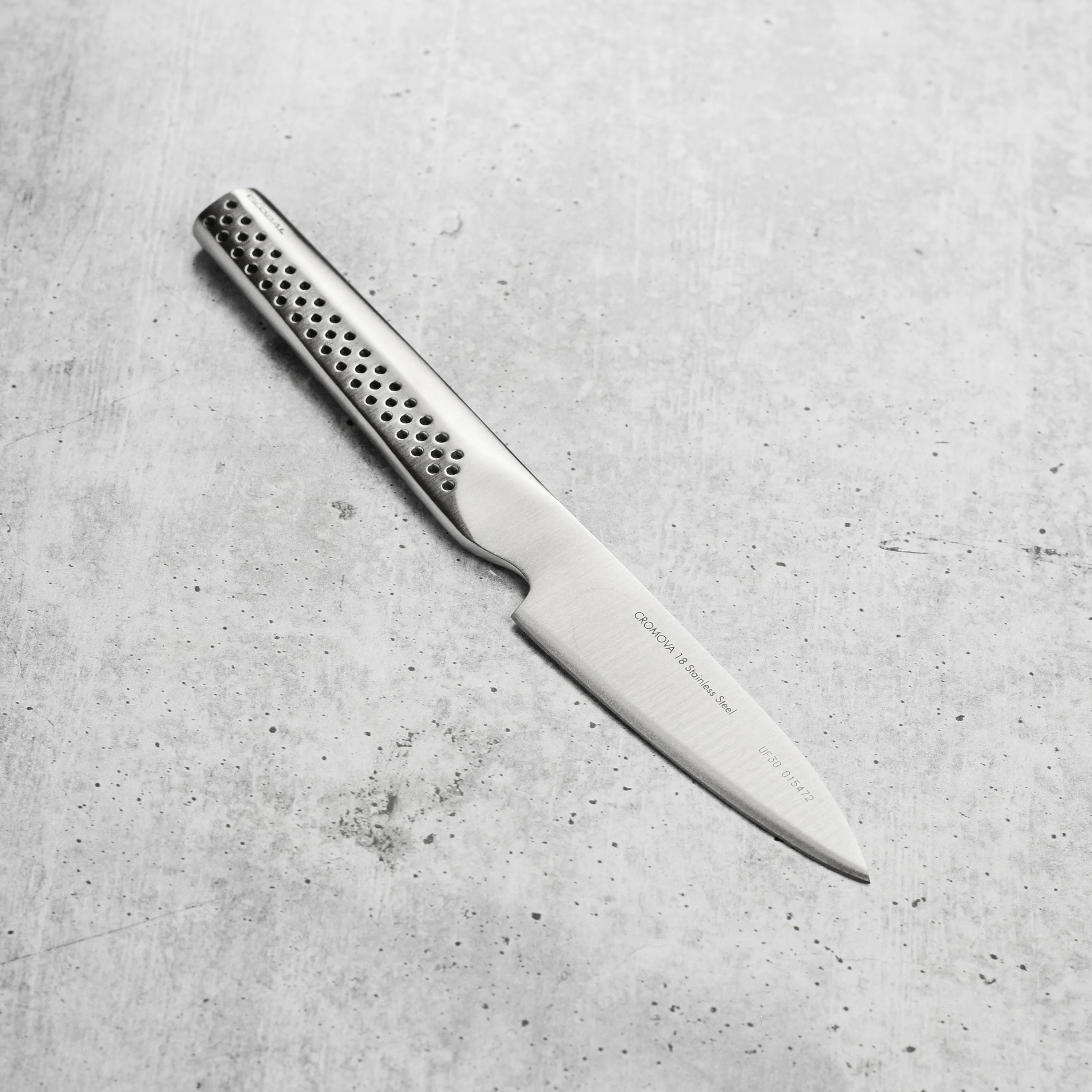 Global Ukon 3.5" Paring Knife - Image 5