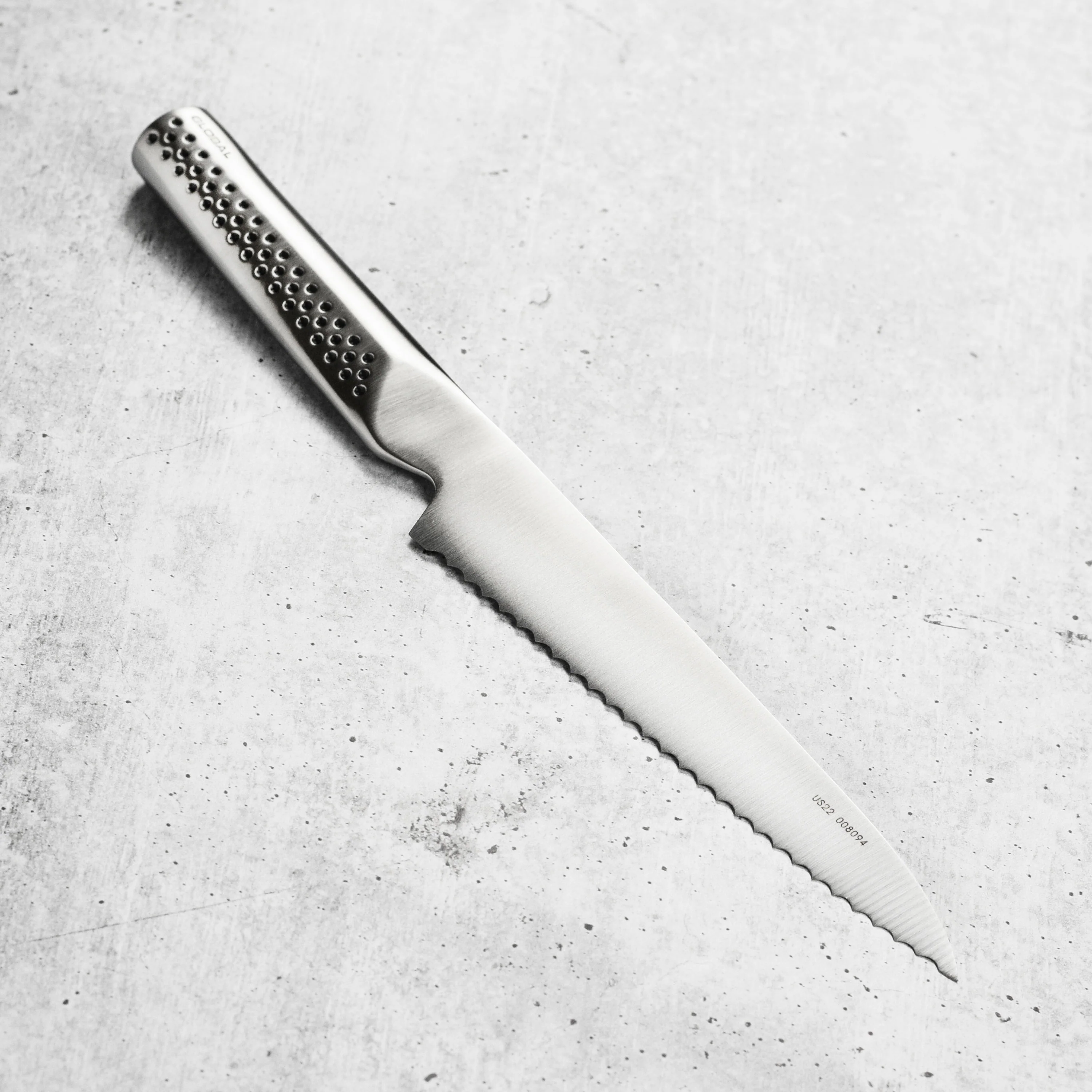 Global Ukon 6" Serrated Utility Knife - Image 6