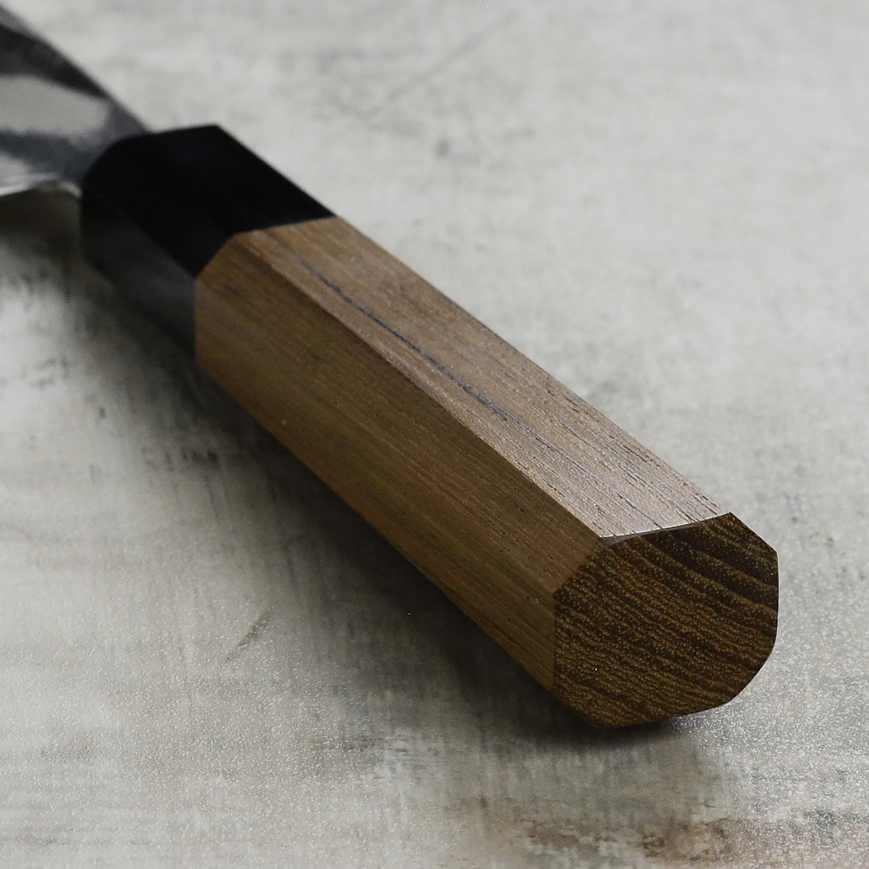 Hatsukokoro Ginsou Ginsan Damascus 7" Santoku - Image 2
