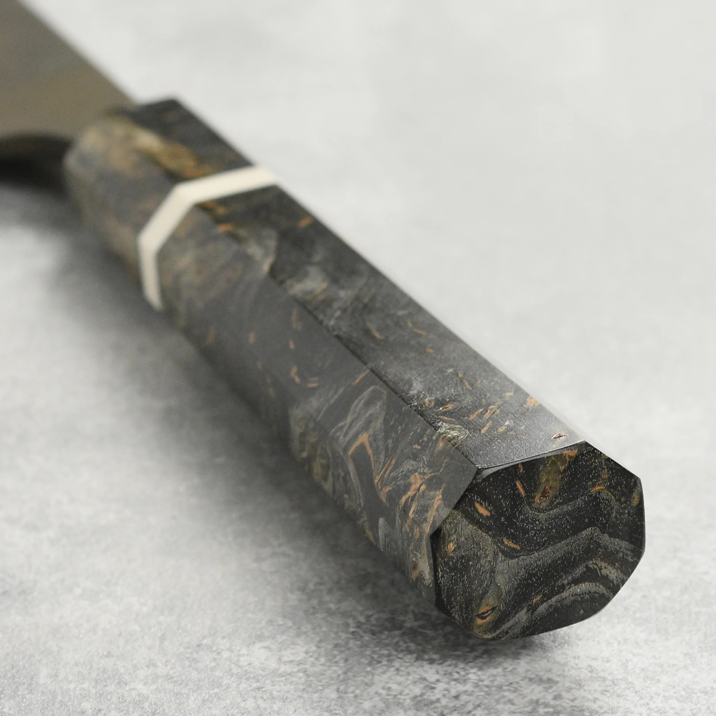 Hatsukokoro Shinkiro Aogami Super Kurouchi Damascus 9.4" Kiritsuke, Stabilized Birch - Image 2