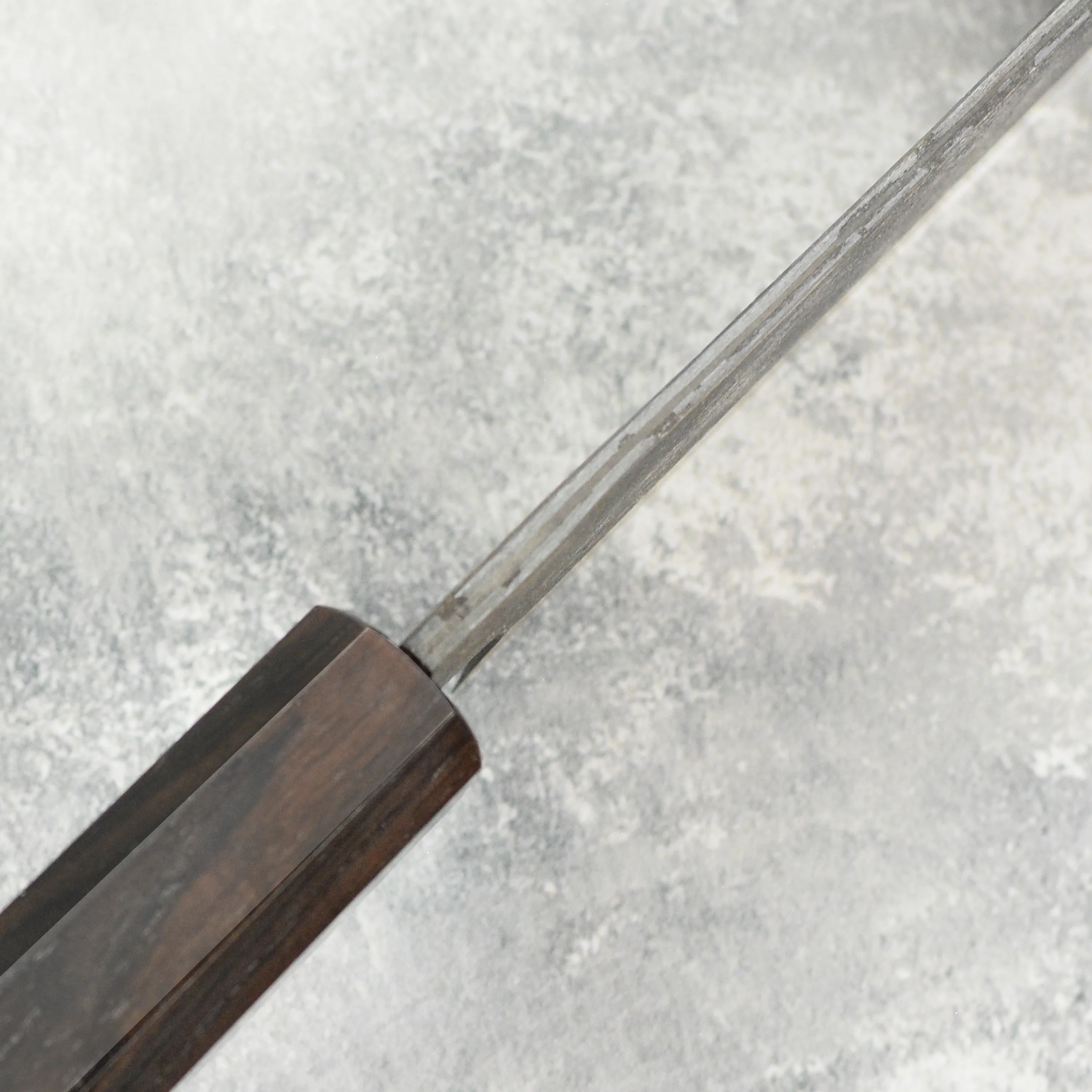 Hatsukokoro x Nigara Yorokobi SLD Kurouchi Copper Damascus 9.4" Kiritsuke - Image 4