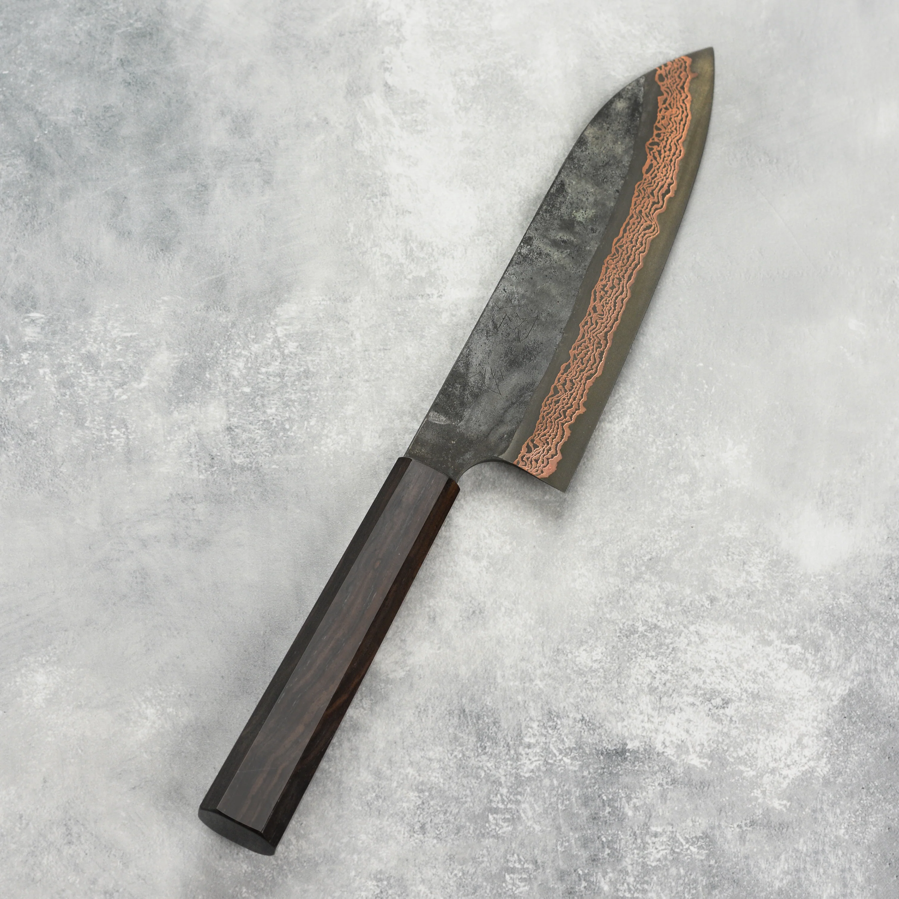 Hatsukokoro x Nigara Yorokobi SLD Kurouchi Copper Damascus 7" Santoku - Image 8