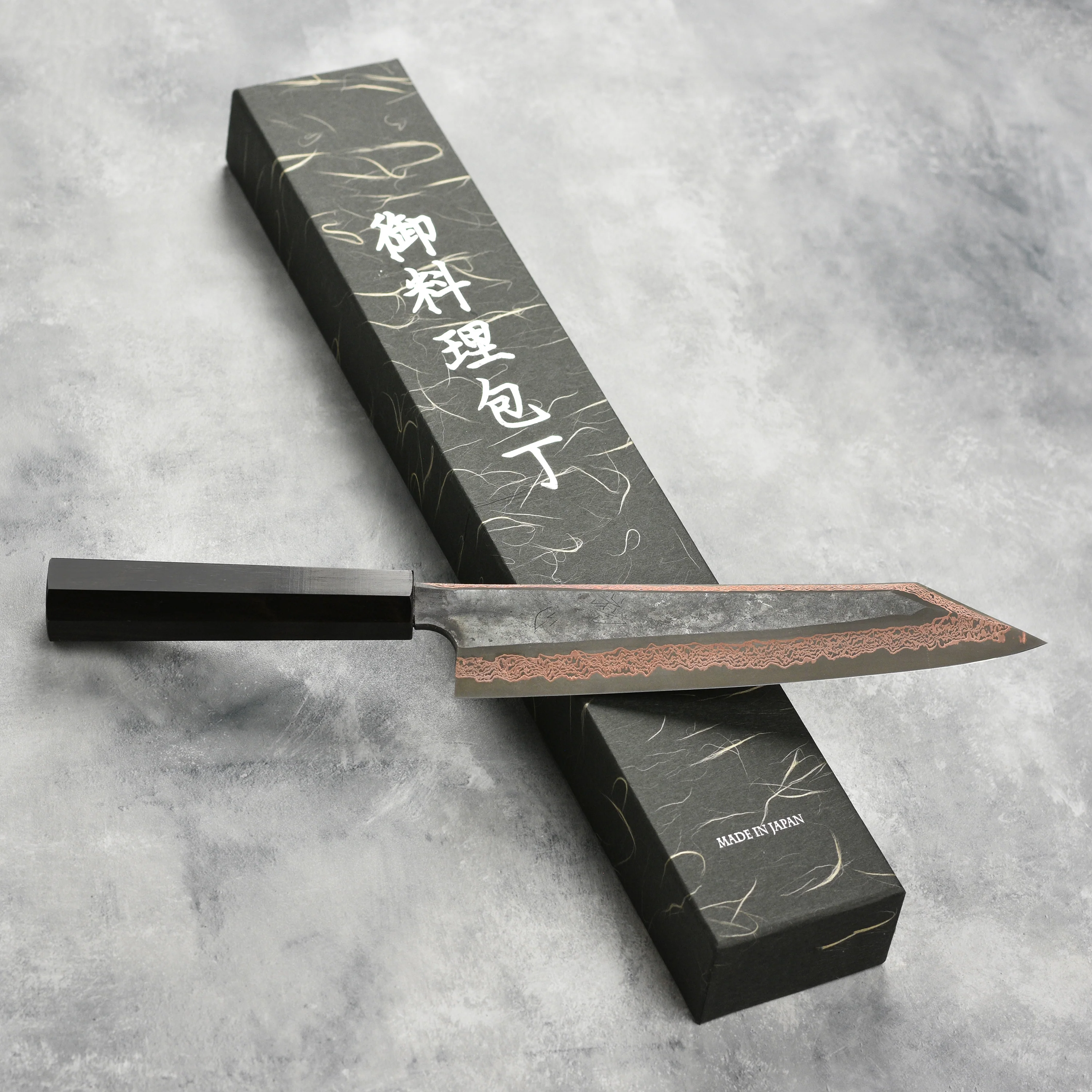 Hatsukokoro x Nigara Yorokobi SLD Kurouchi Copper Damascus 9.4" Kiritsuke - Image 3