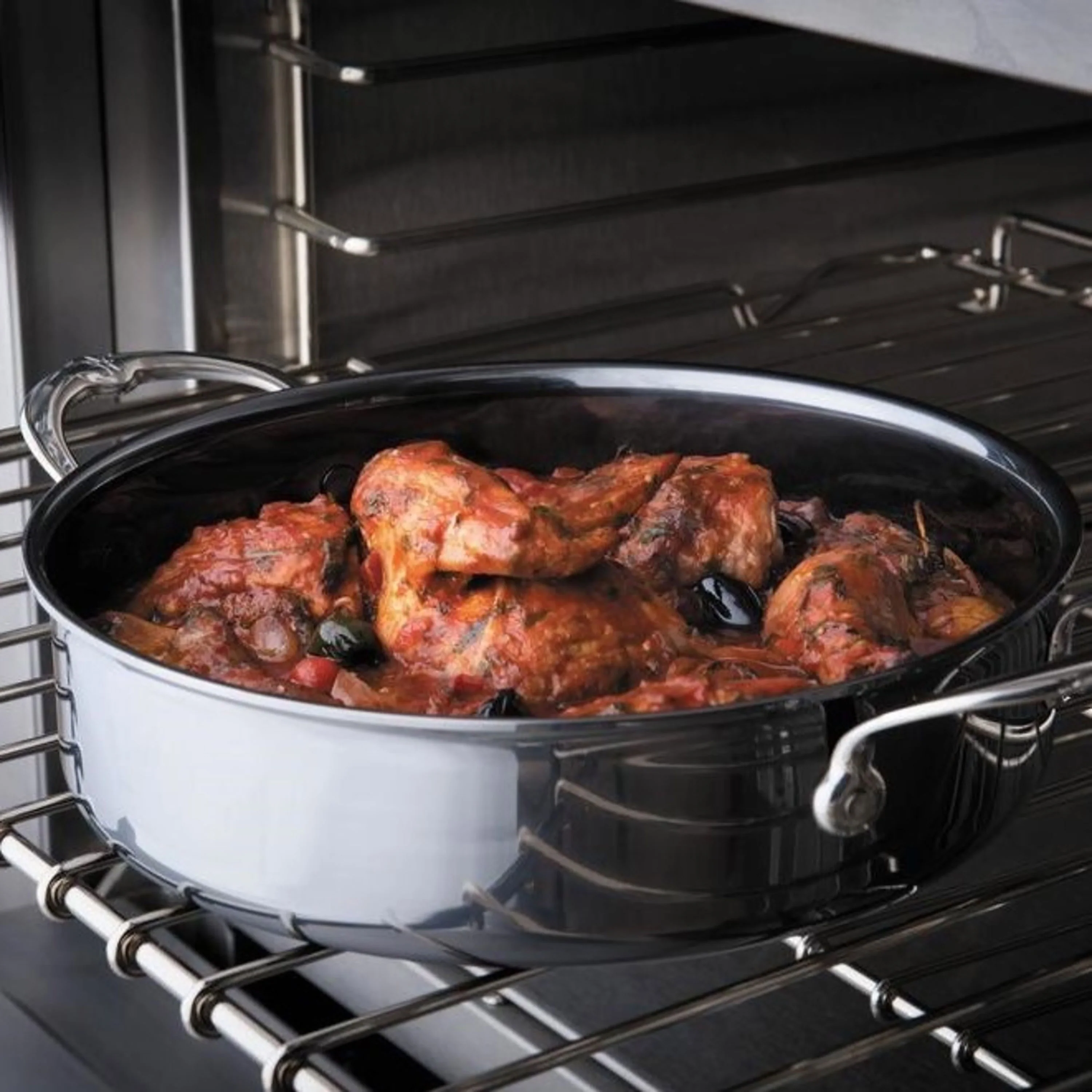 Hestan NanoBond 3.5-quart Titanium Stainless Steel Sauteuse - Image 4