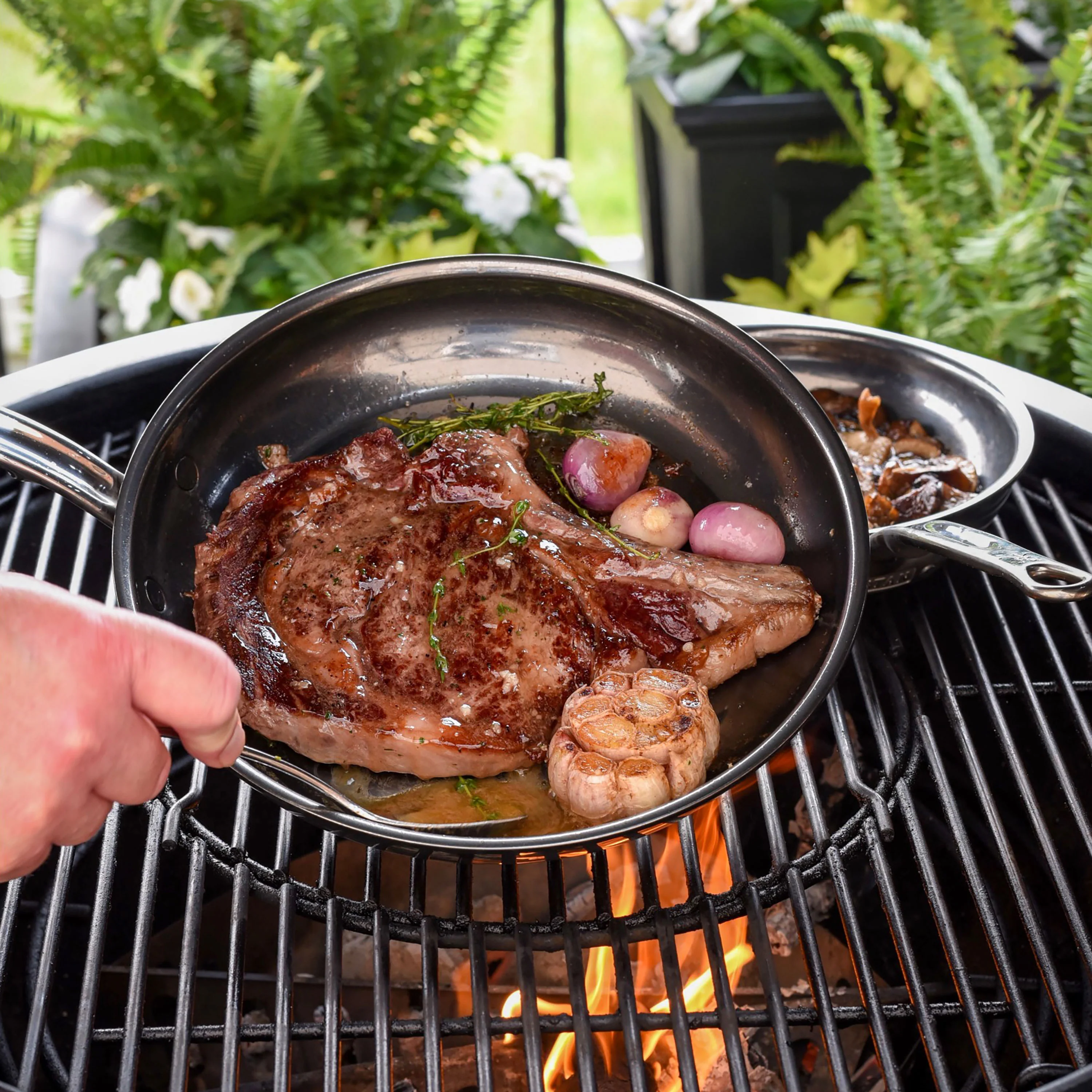 Hestan NanoBond 8.5" Titanium Stainless Steel Skillet - Image 6