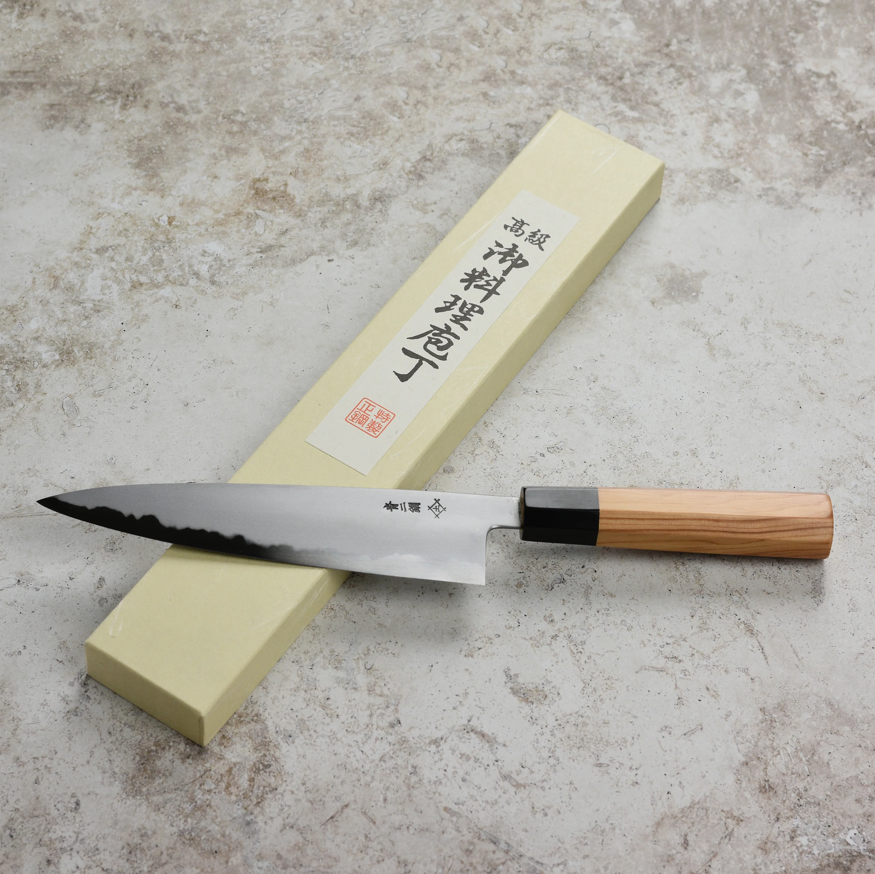 Itsuo Doi Aogami #2 Kasumi 8.25" Gyuto - Image 8