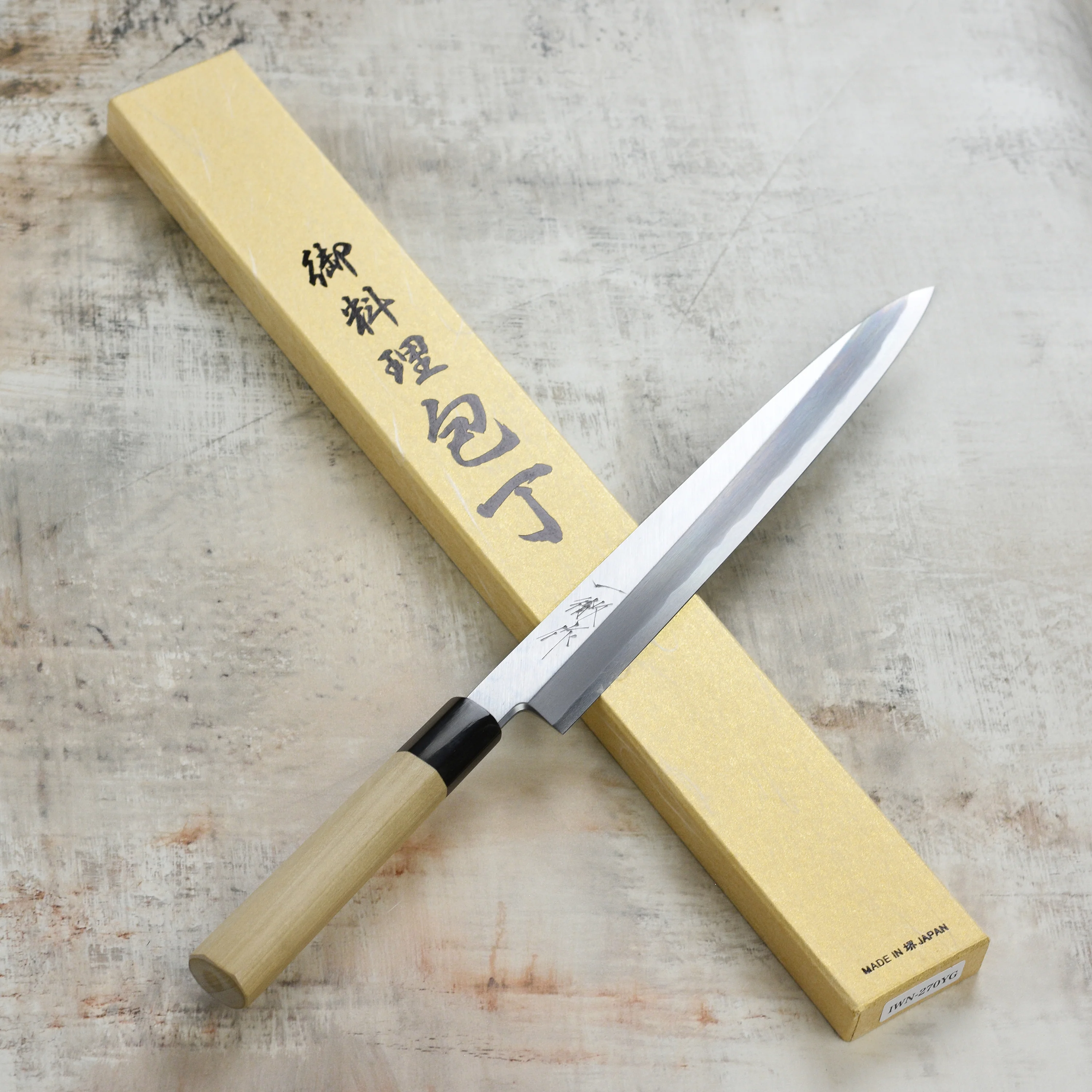 Ittetsu x Nakagawa Shirogami #2 Single-Bevel 10.6" Yanagiba with Saya - Image 4