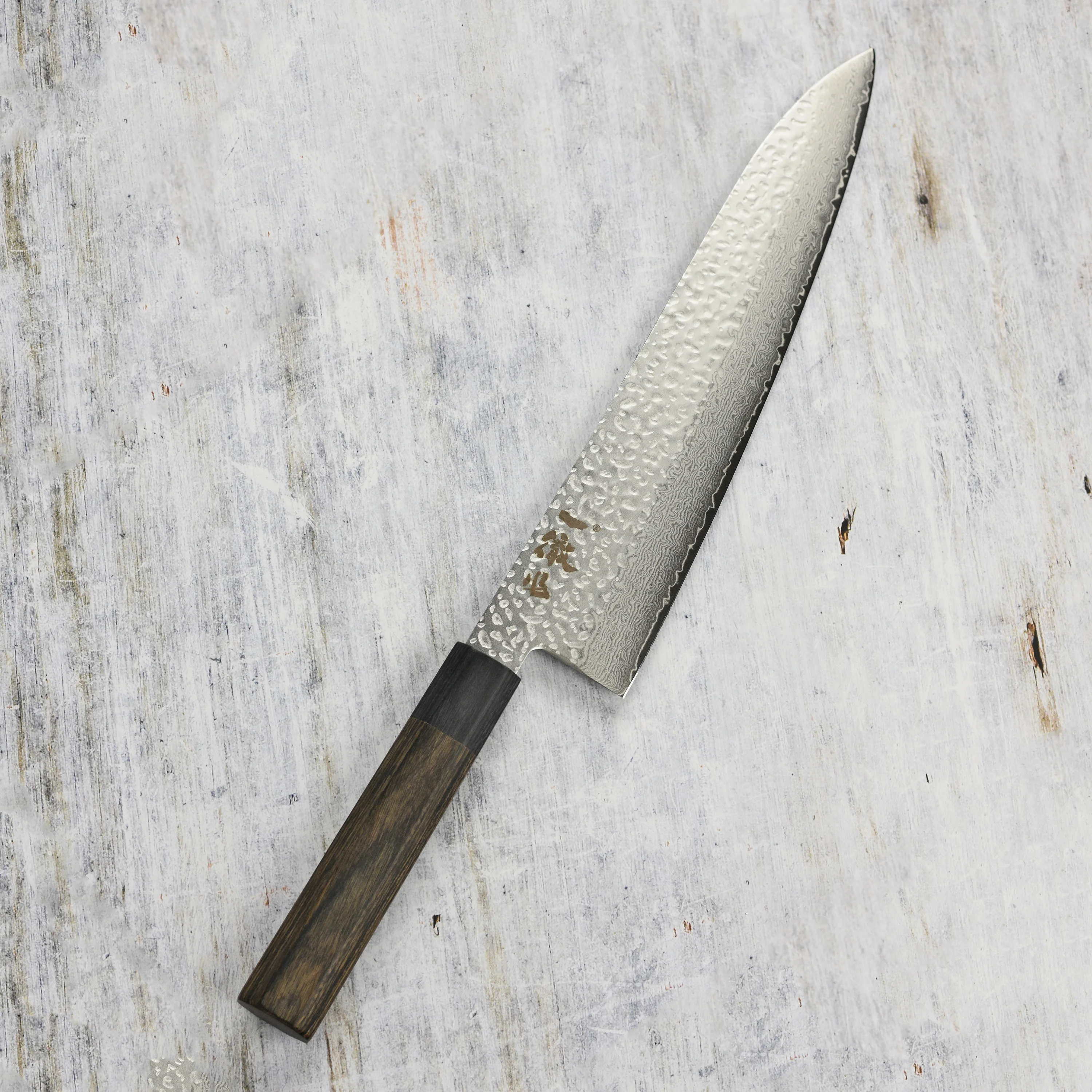 Ittetsu VG10 Hammered Damascus 9.4" Gyuto - Image 2