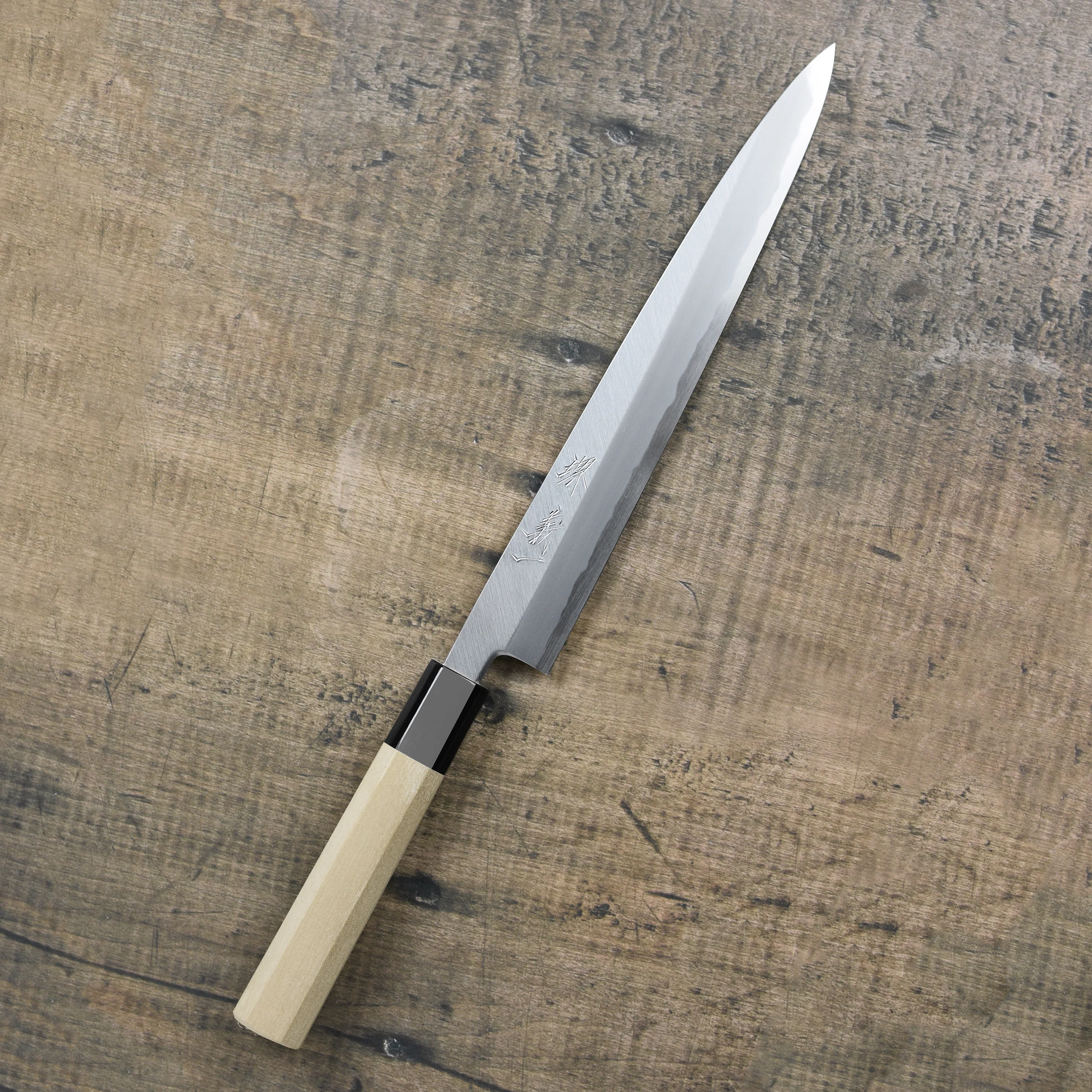 Ittetsu x Tanaka Shirogami #2 9.4" Hon-Kasumi Single Bevel Yanagiba with Saya - Image 8