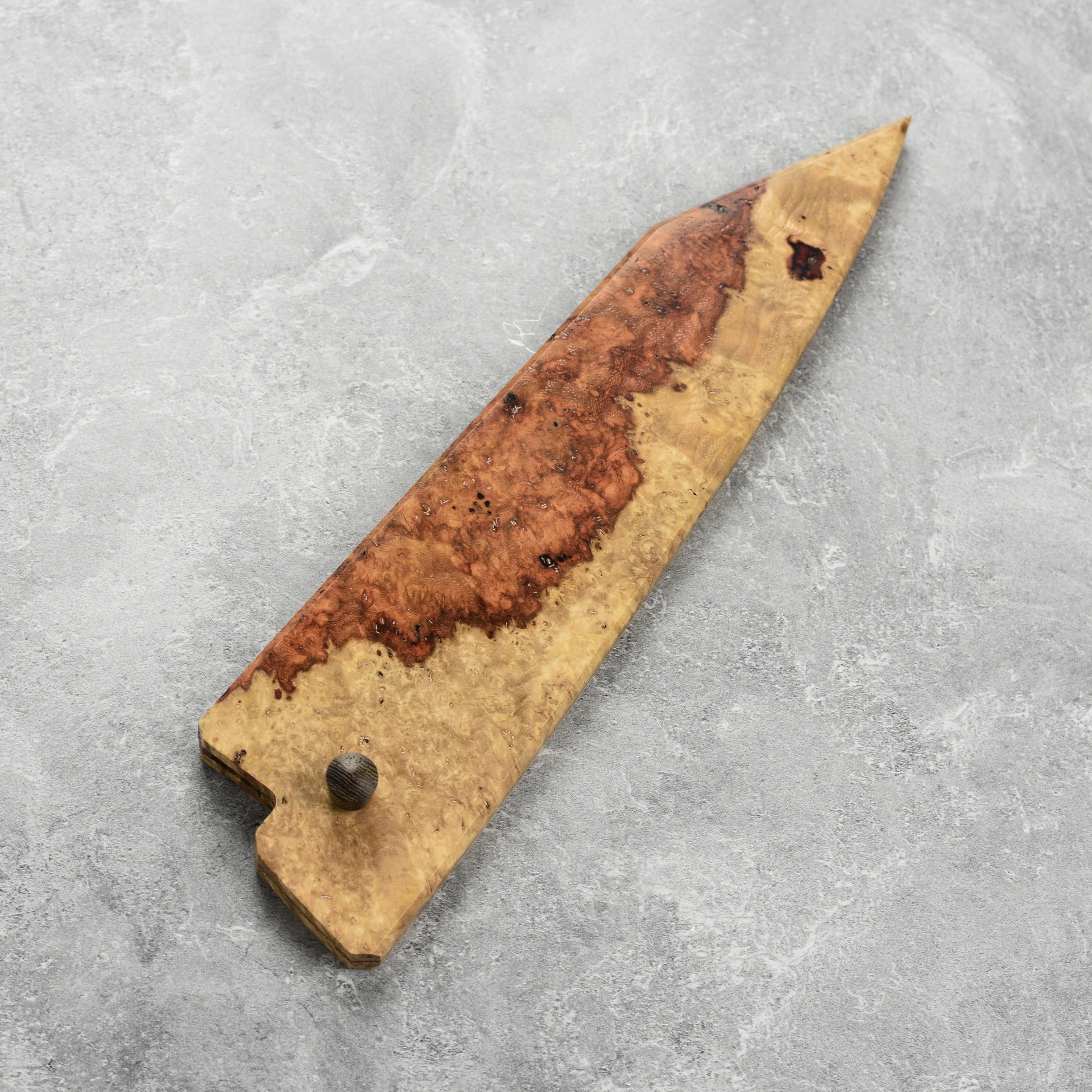 Keskin Carbon Steel 8.25" Kiritsuke Gyuto with Saya - Image 8