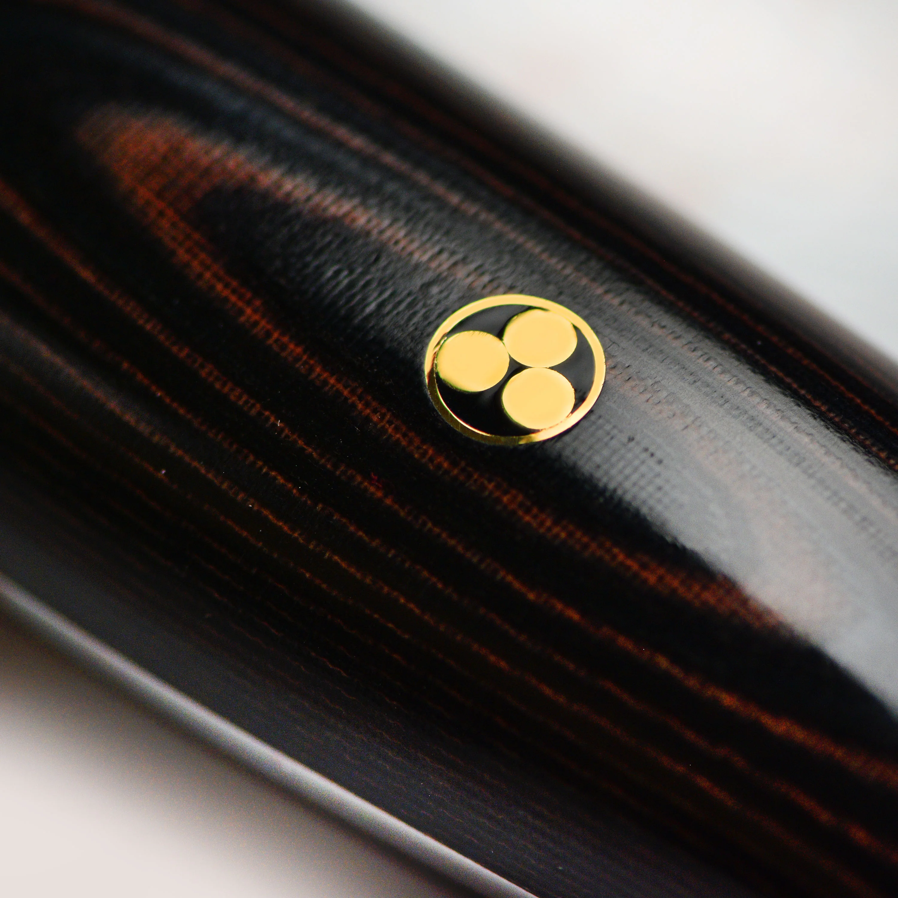 Kramer Carbon 2.0 7" Santoku Knife - Image 6