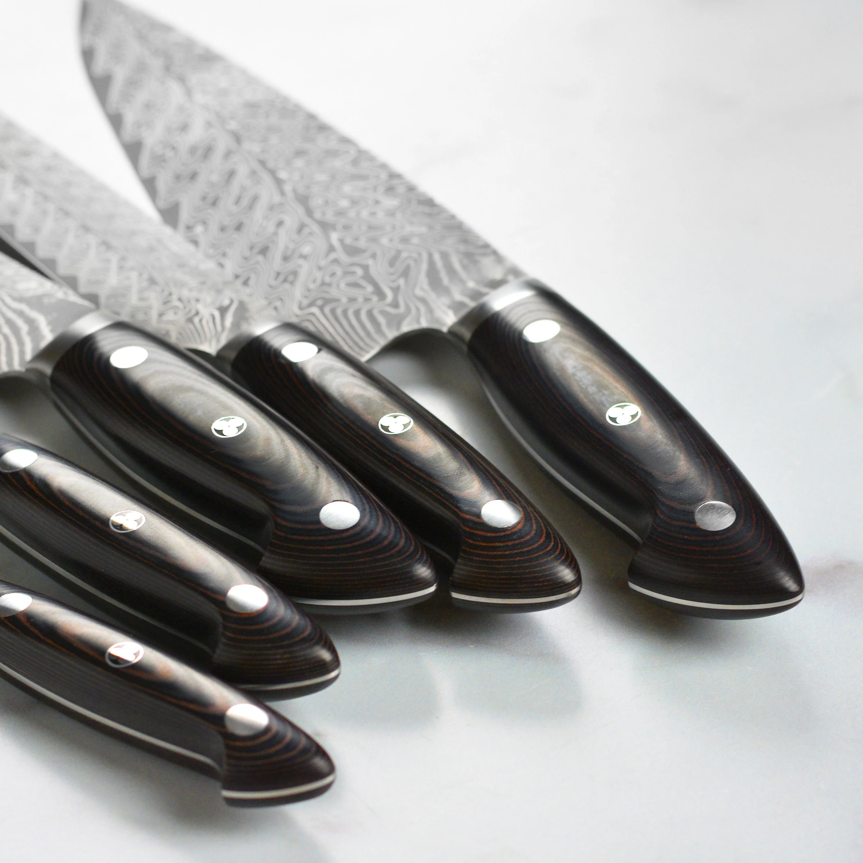 Kramer Stainless Damascus 7 Piece Magnetic Easel Knife Block Set - Image 3