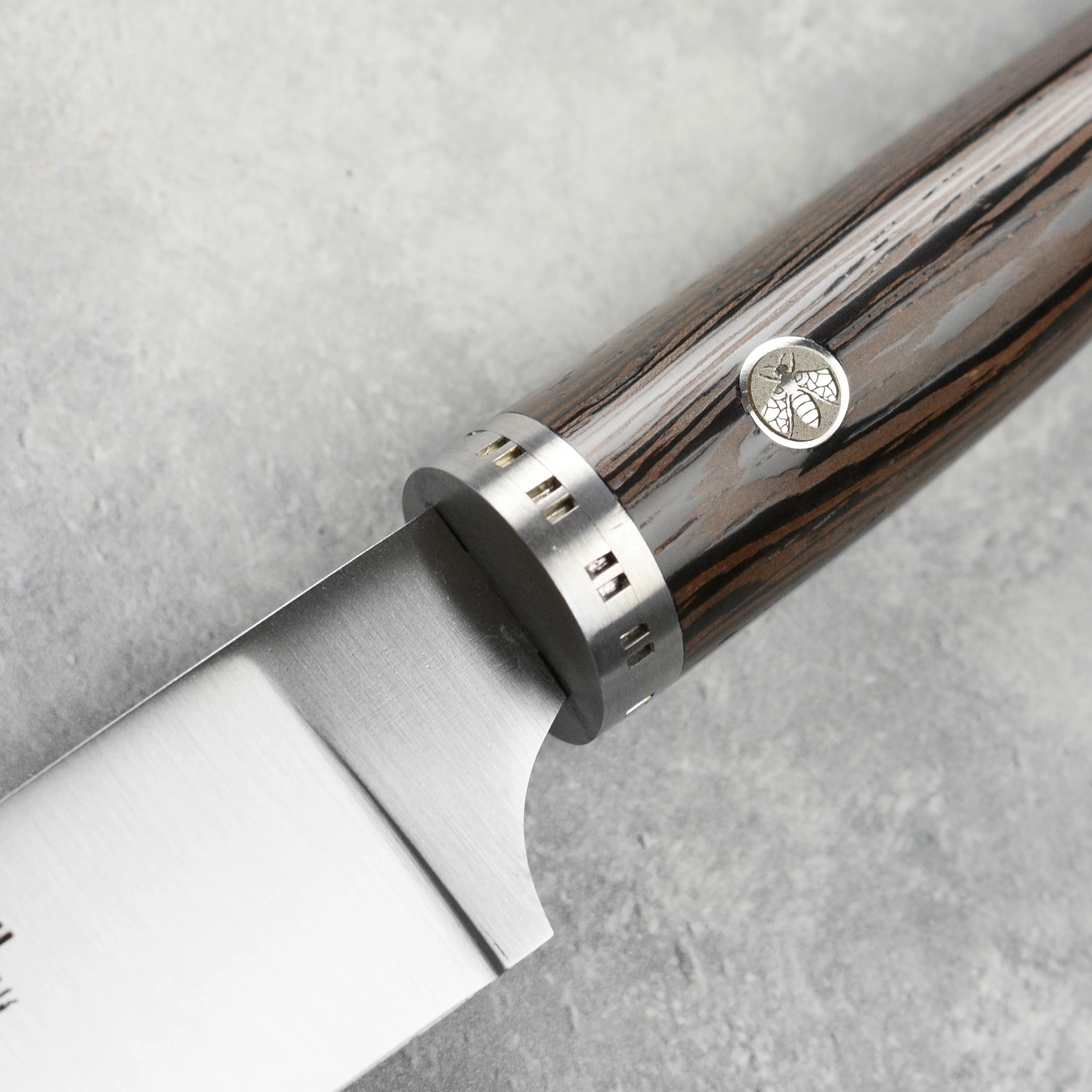 Laguiole en Aubrac 7 Piece Magnetic Knife Block Set - Image 10