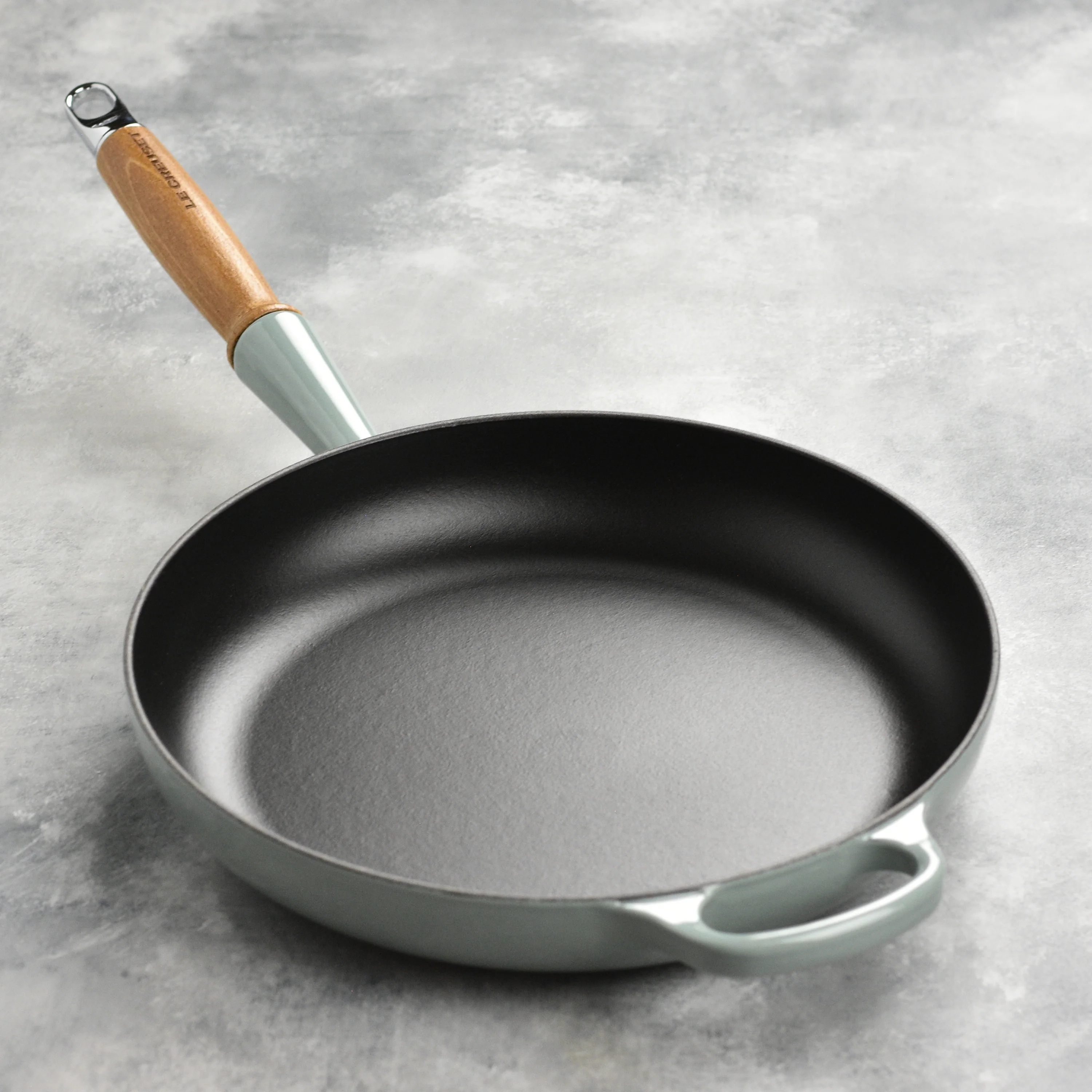 Le Creuset Cast Iron 10.25" Sea Salt Fry Pan with Wood Handle - Image 5