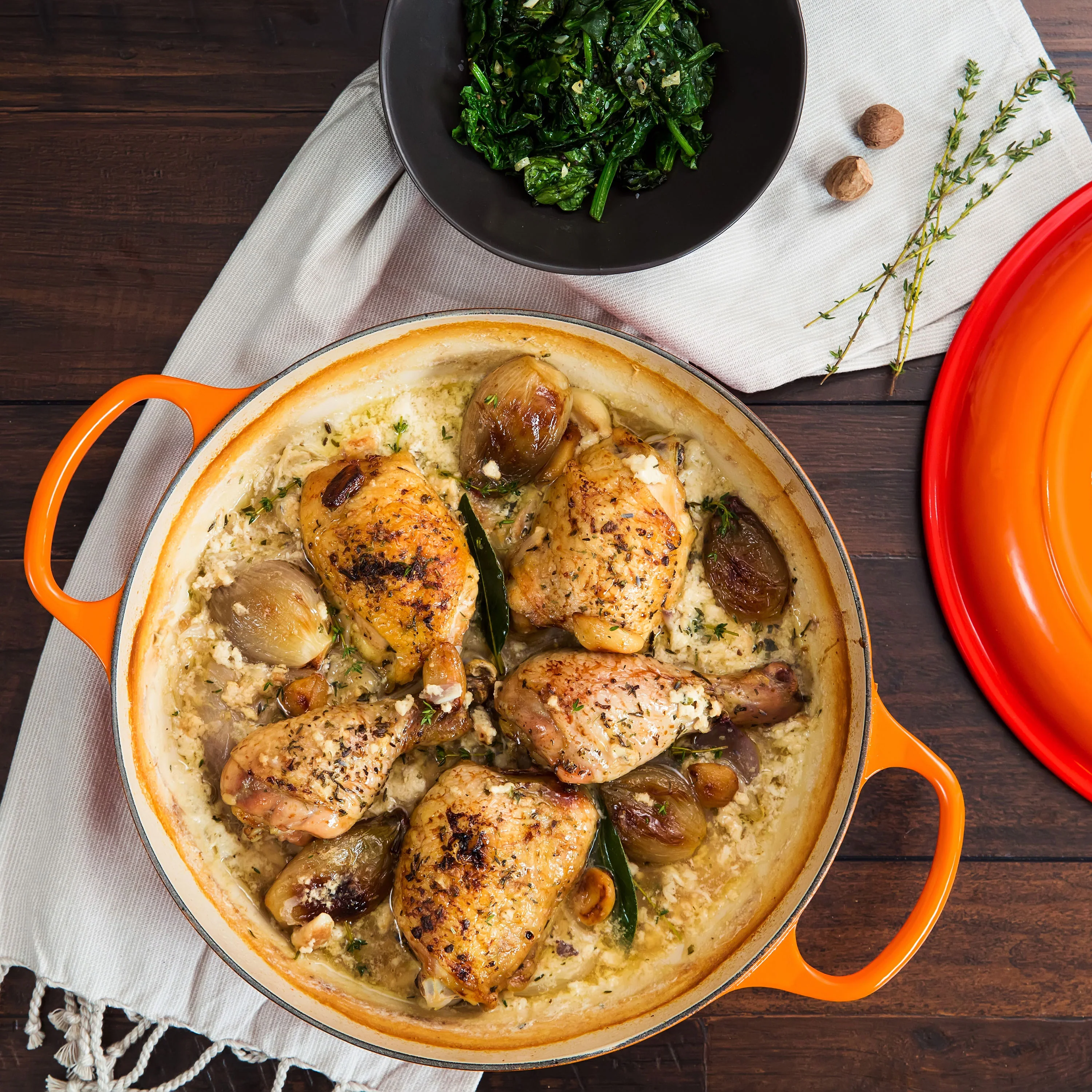 Le Creuset Signature Cast Iron 3.5-quart Flame Braiser - Image 5