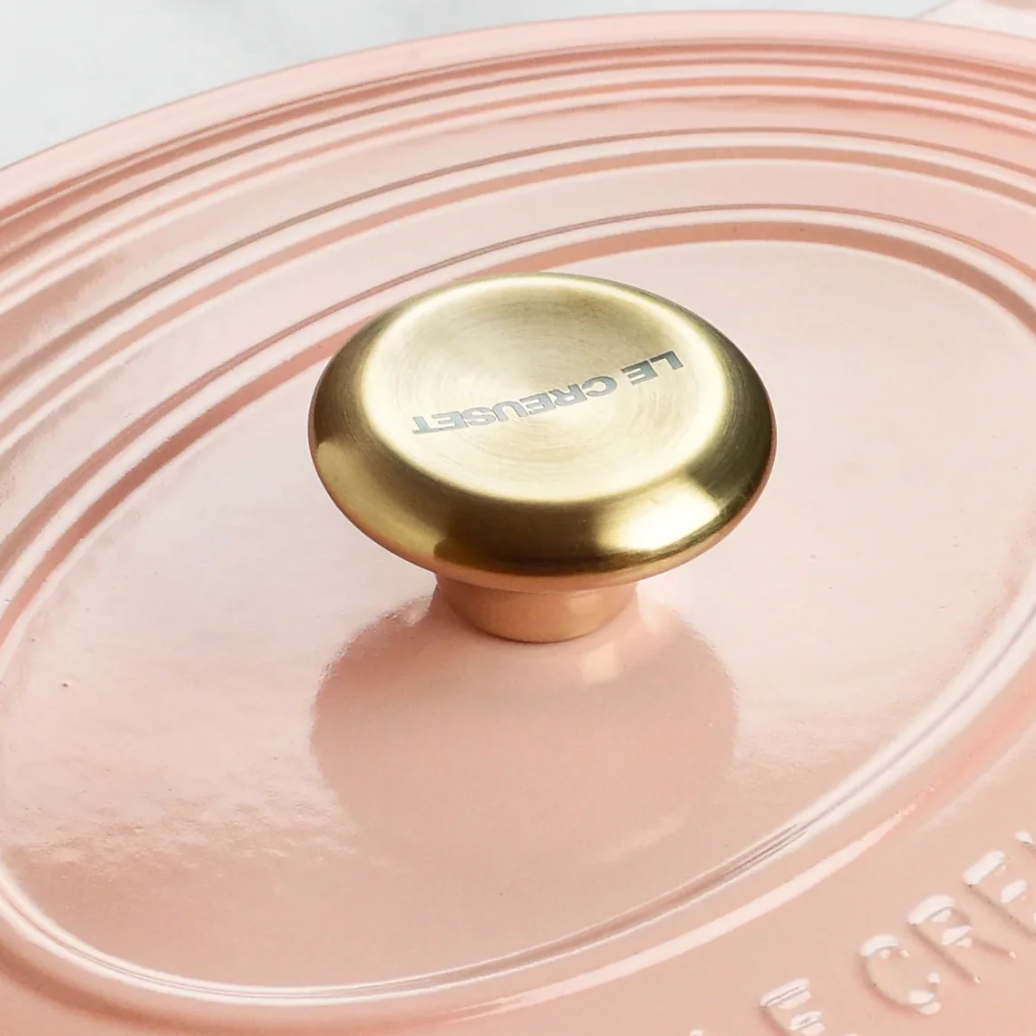 Le Creuset Large Light Gold Knob - Image 4