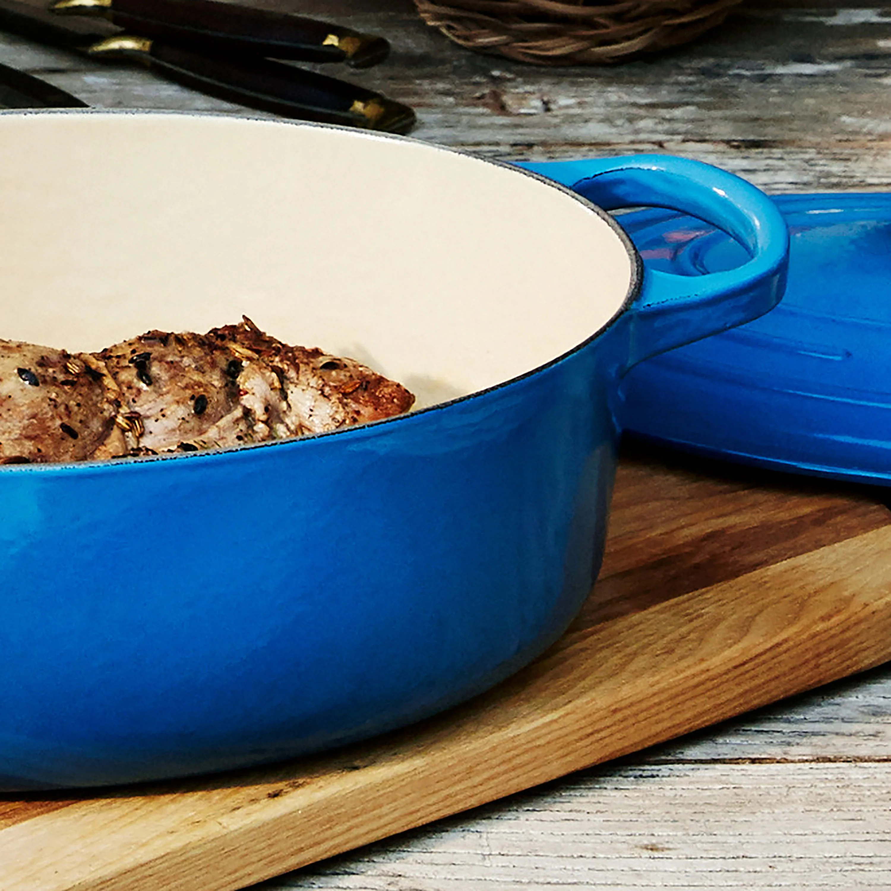 Le Creuset Signature Cast Iron 9.5-quart Marseille Oval Dutch Oven - Image 6
