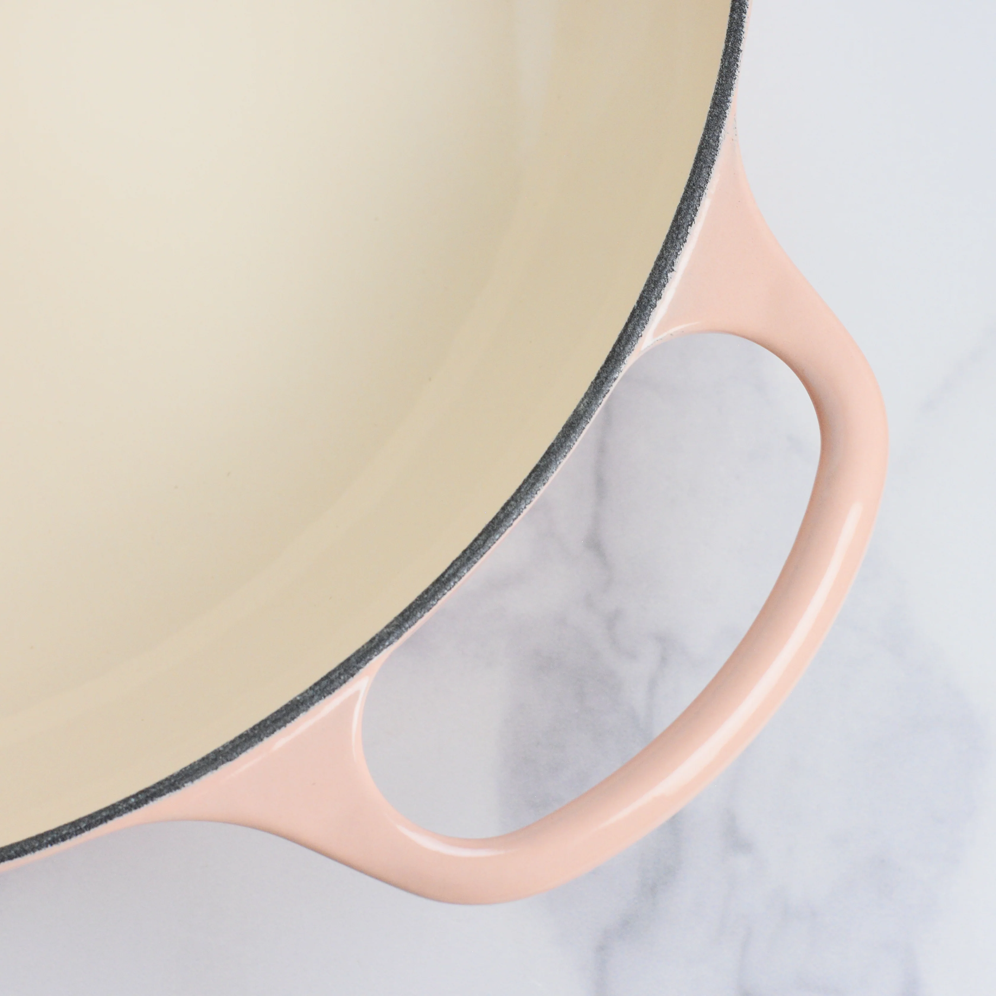 Le Creuset Signature Cast Iron 3.5-quart Peche Braiser - Image 6