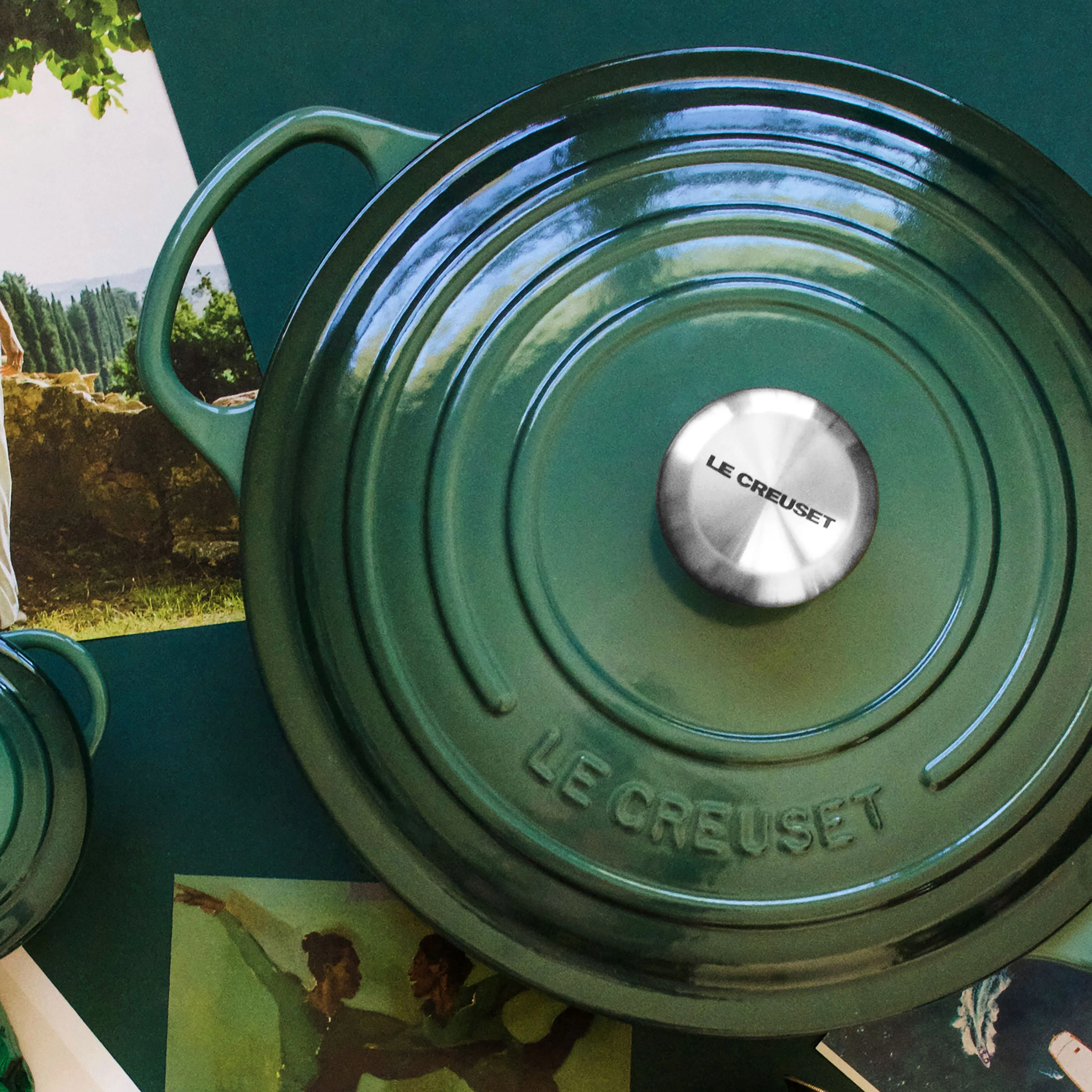 Le Creuset Signature Cast Iron 7.25-quart Artichaut Round Dutch Oven - Image 6