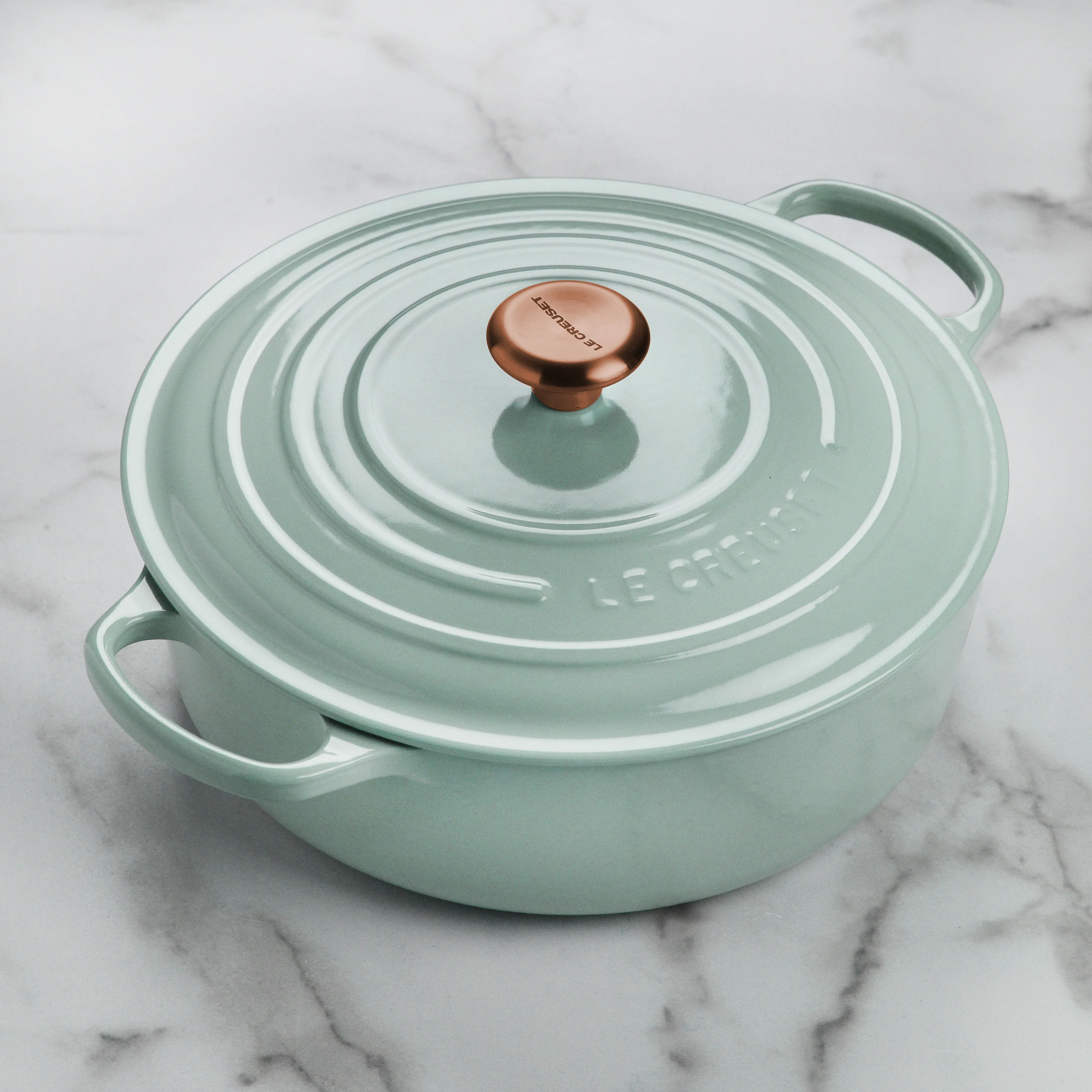 Le Creuset Signature Cast Iron 6.75-quart Sea Salt Round Wide Dutch Oven with Copper Knob - Image 6