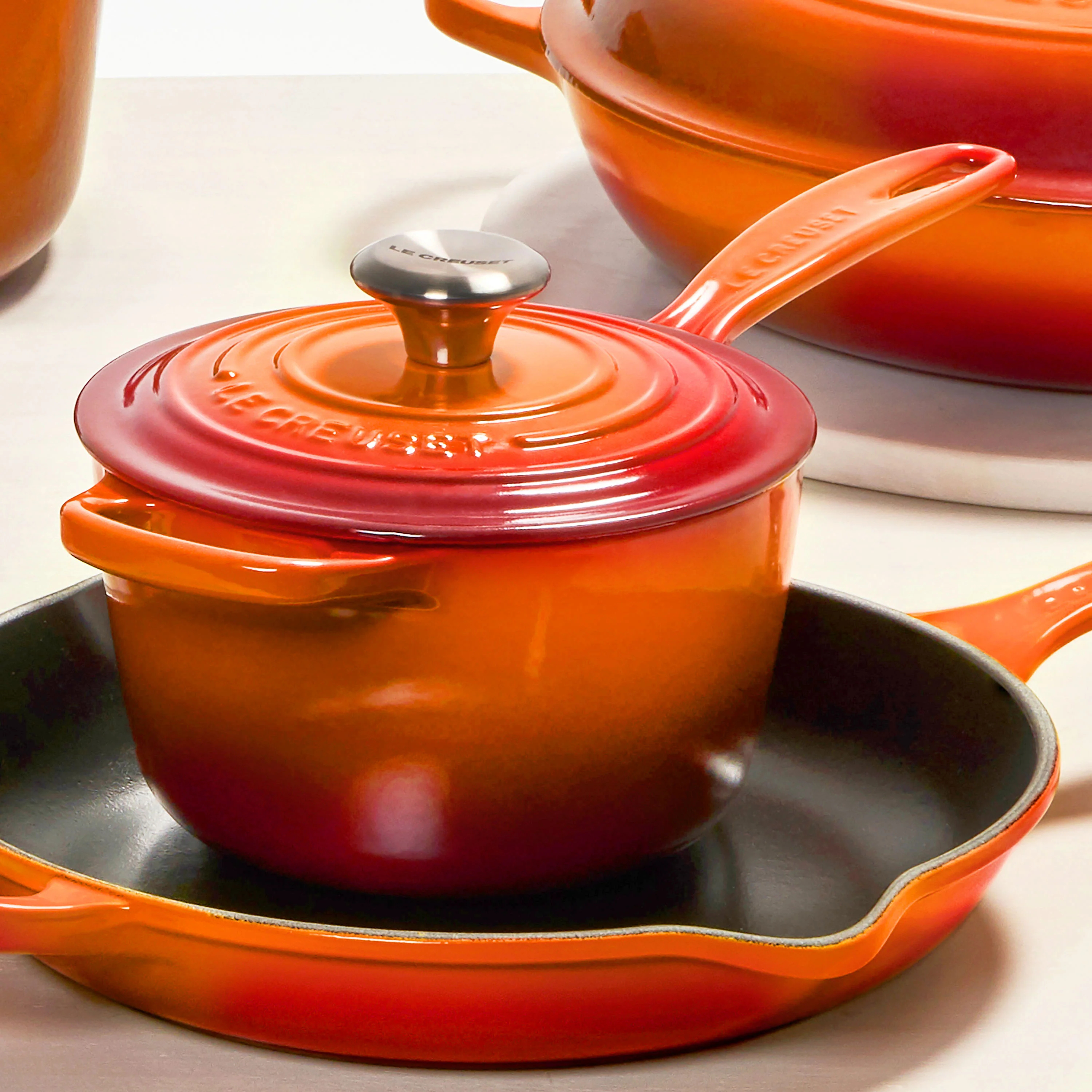 Le Creuset Signature Cast Iron 1.75-quart Flame Saucepan - Image 7