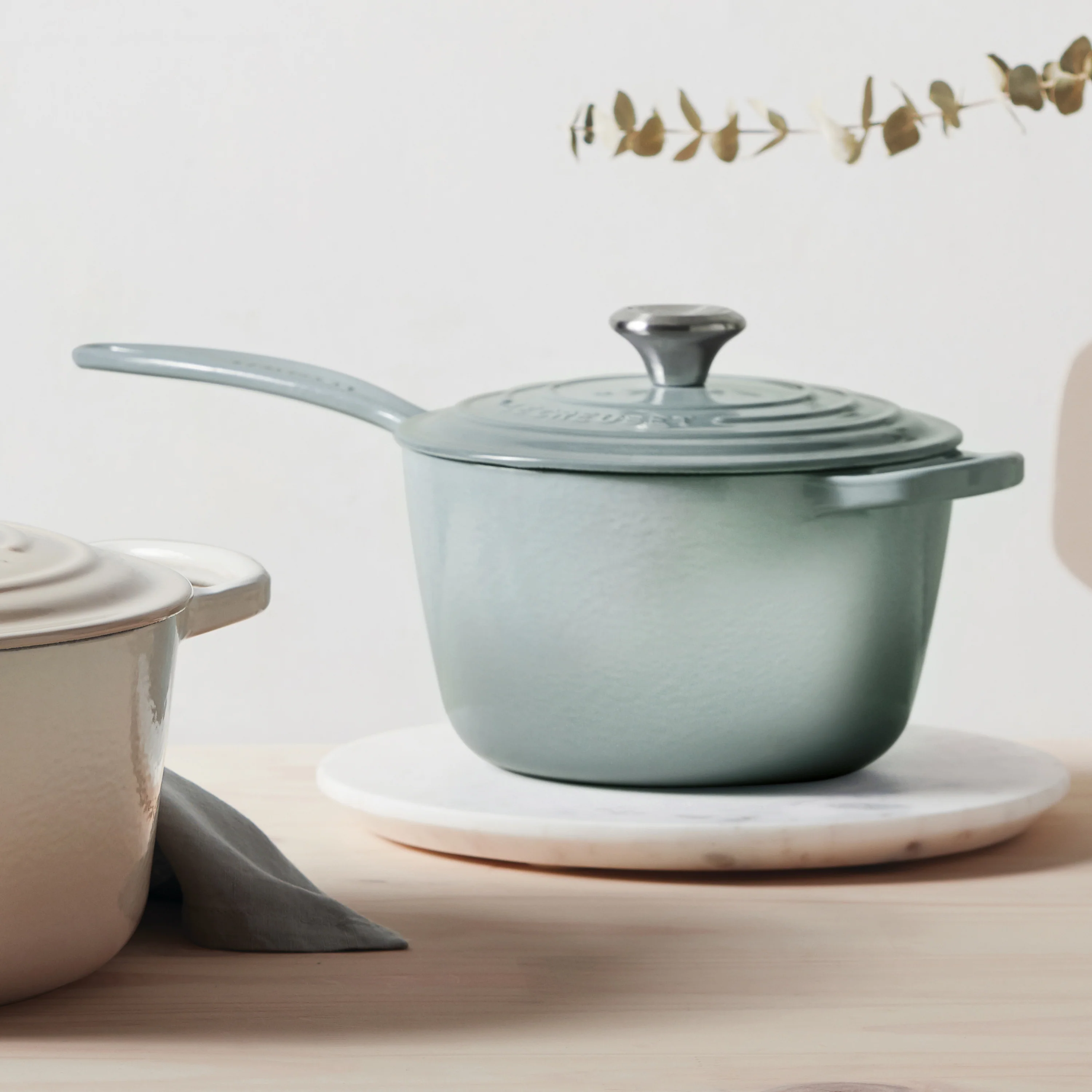 Le Creuset Signature Cast Iron 2.25-quart Sea Salt Saucepan - Image 5