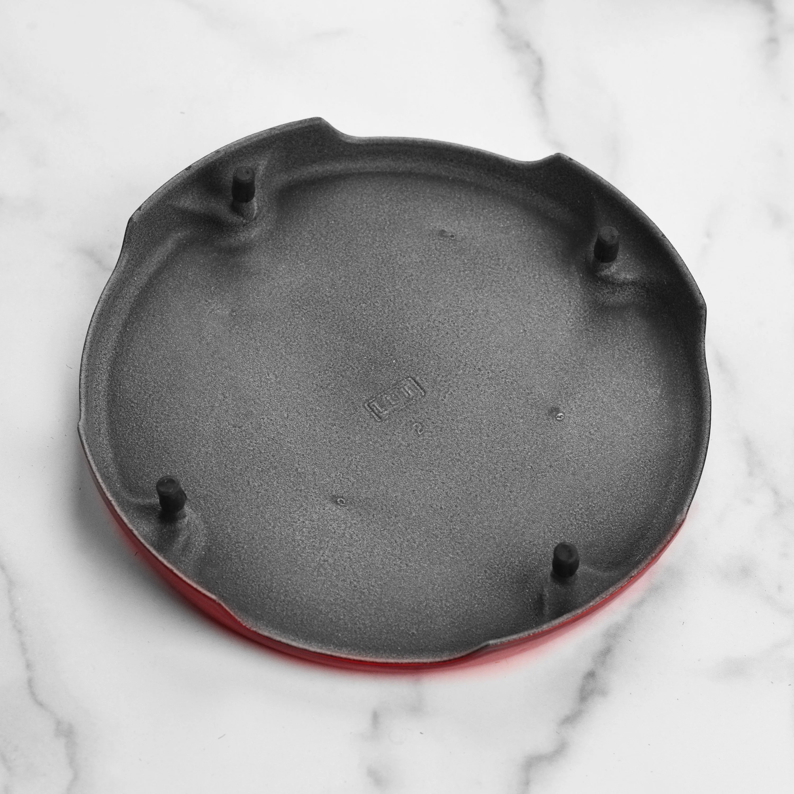 Le Creuset Signature Cast Iron 8.8" Cerise Round Trivet - Image 5