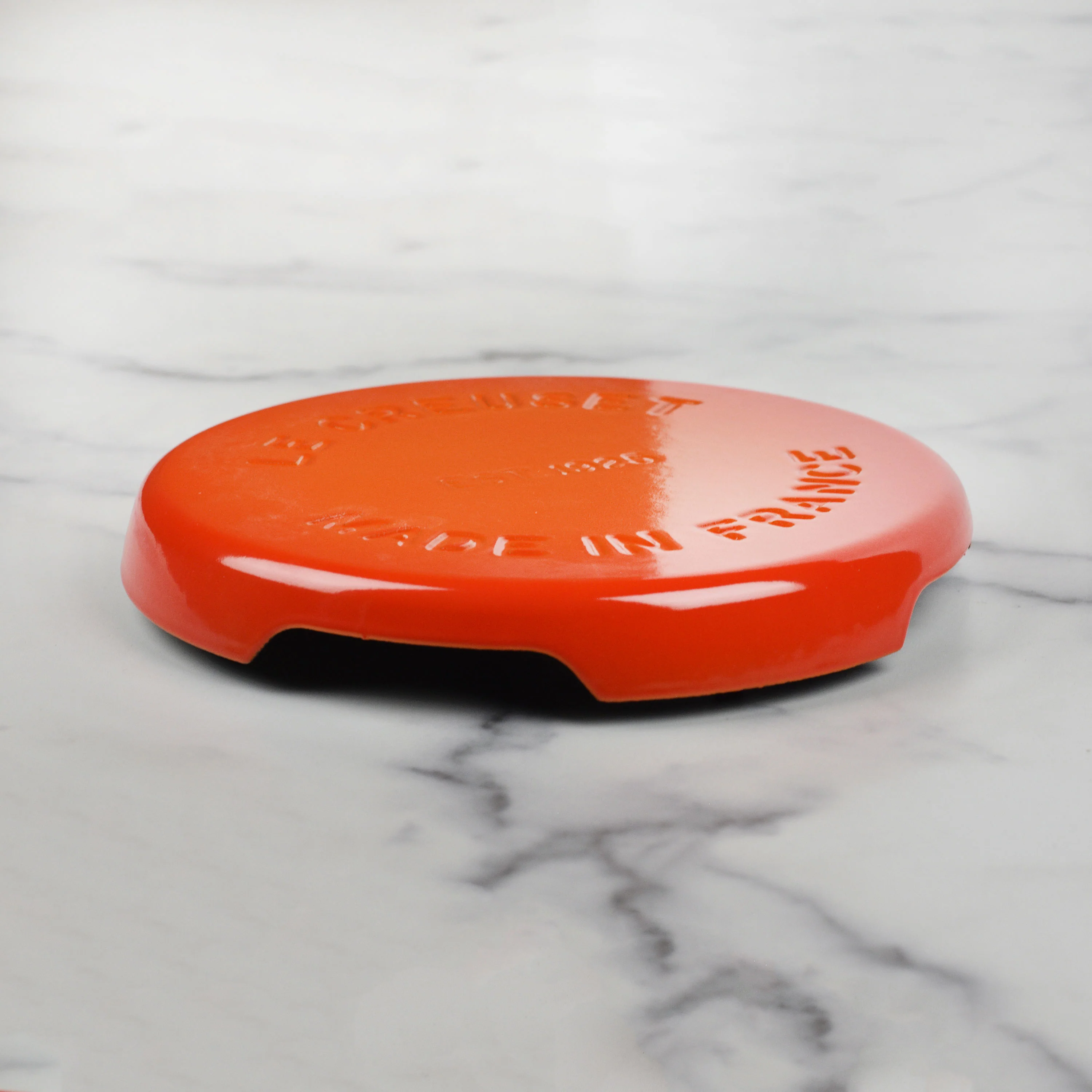 Le Creuset Signature Cast Iron 8.8" Flame Round Trivet - Image 6