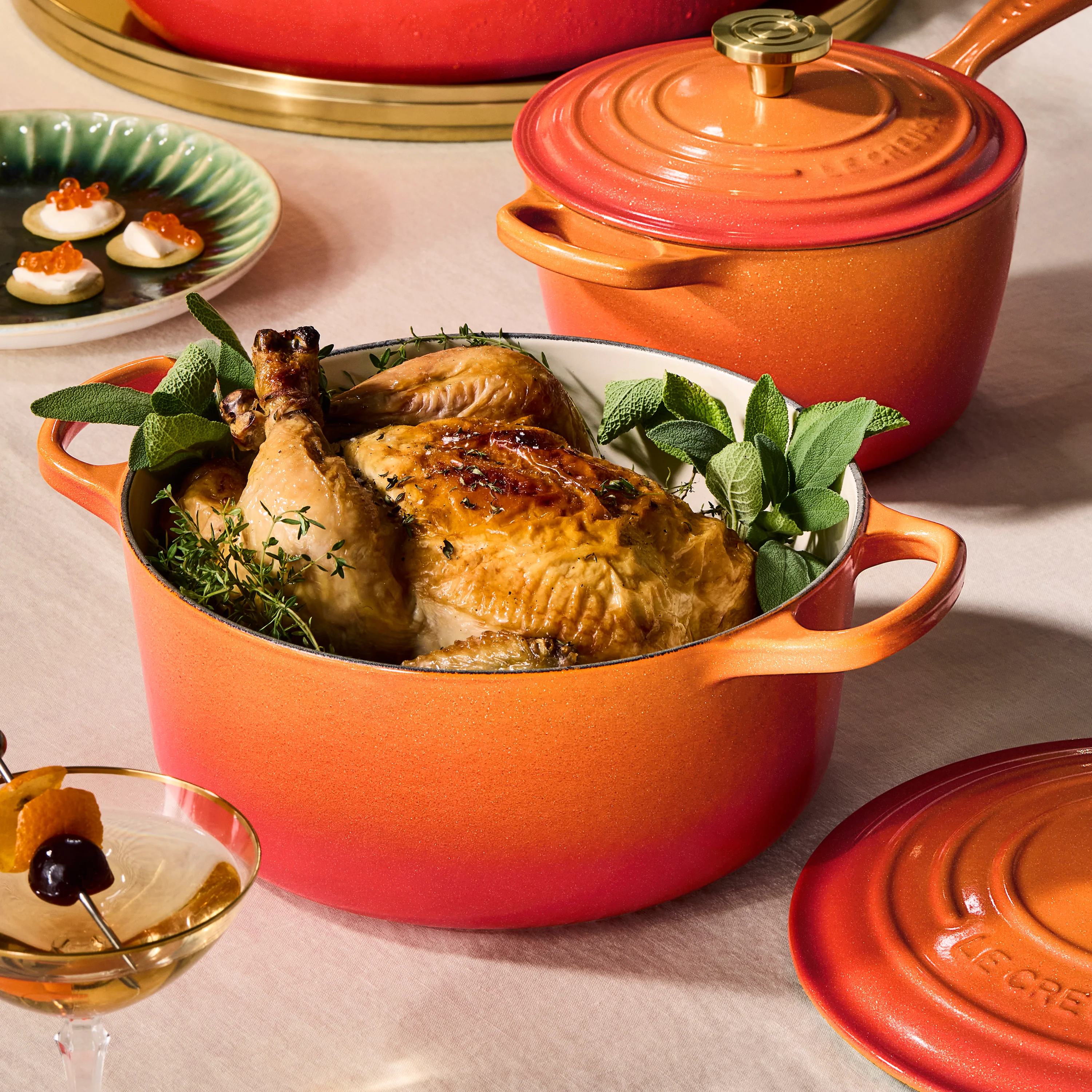 Le Creuset Signature Cast Iron 7.25-quart Flamme Doree Round Dutch Oven - Image 2