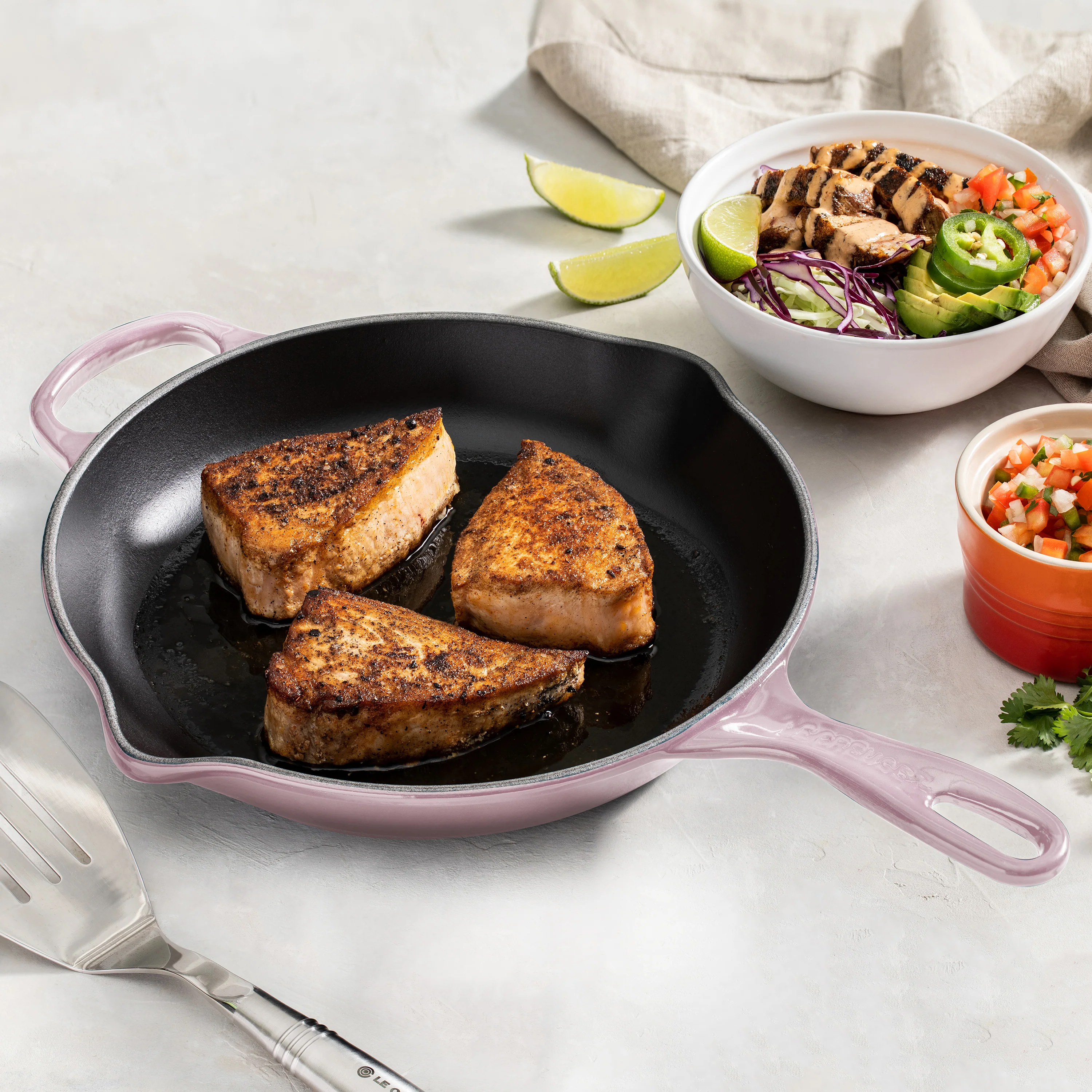Le Creuset Signature Cast Iron 9" Shallot Iron Handle Skillet - Image 6